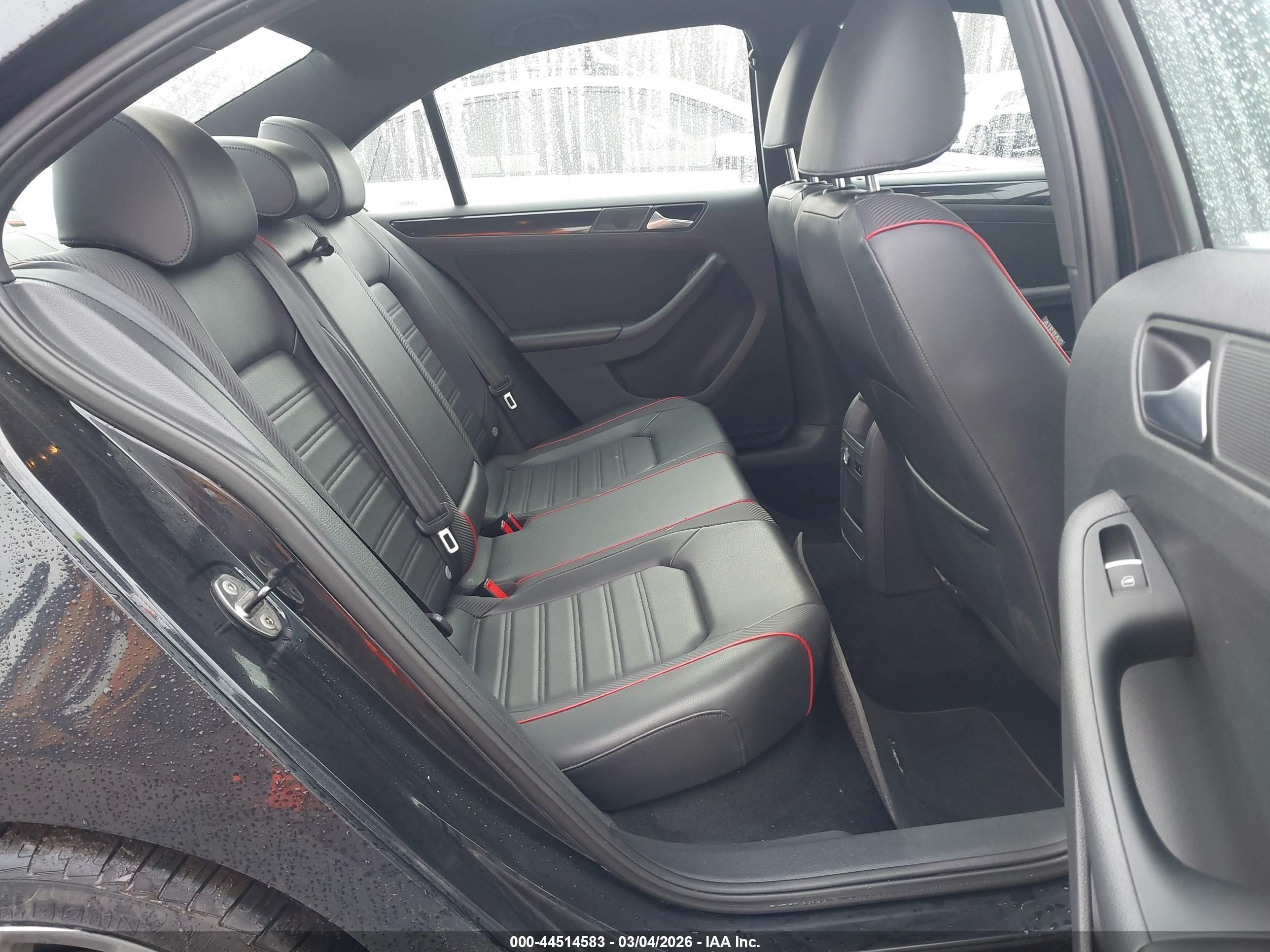 VOLKSWAGEN JETTA image 8