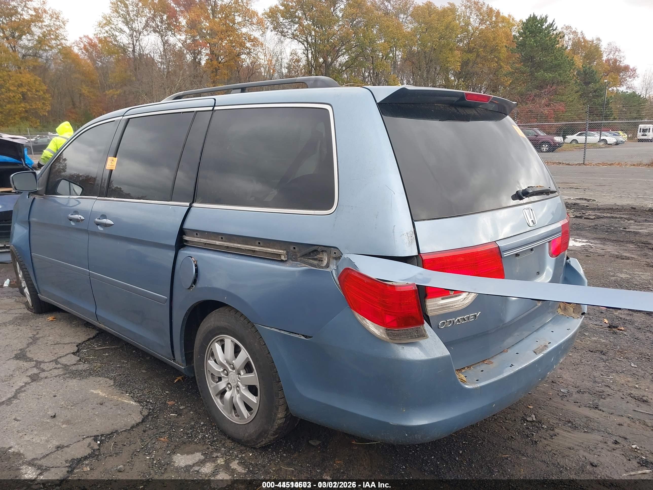 HONDA ODYSSEY image 3