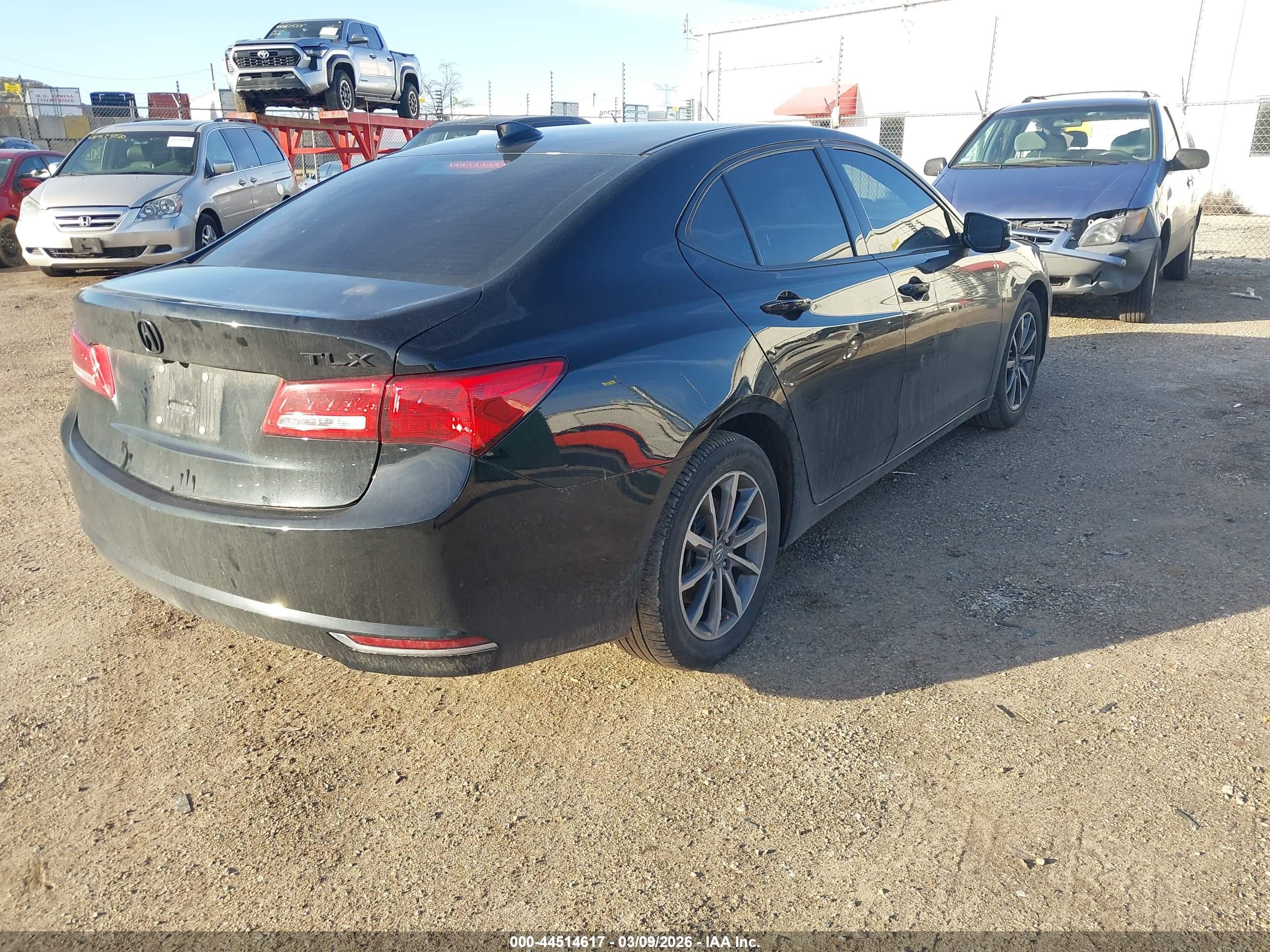 ACURA TLX image 4