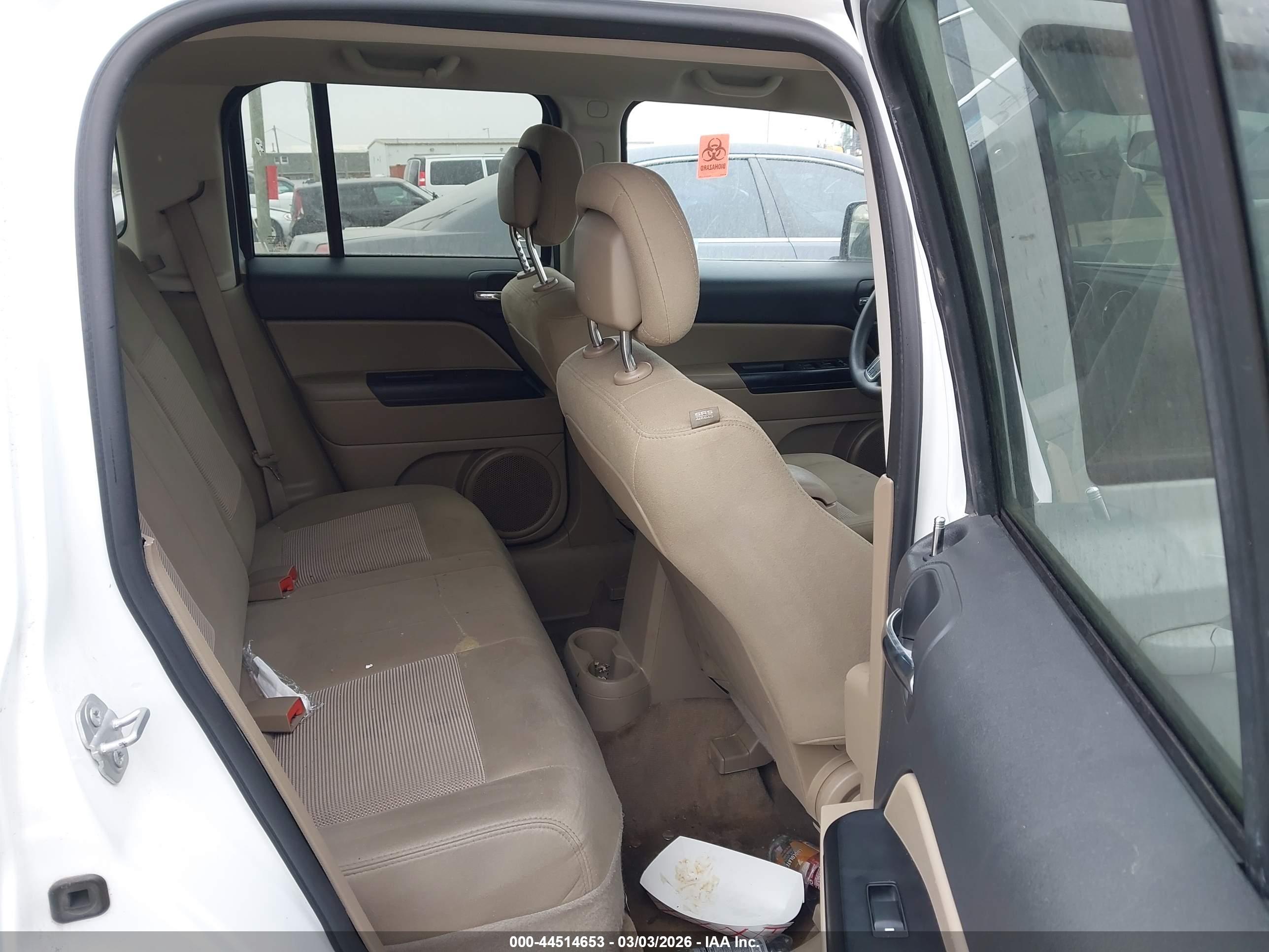 JEEP PATRIOT image 8