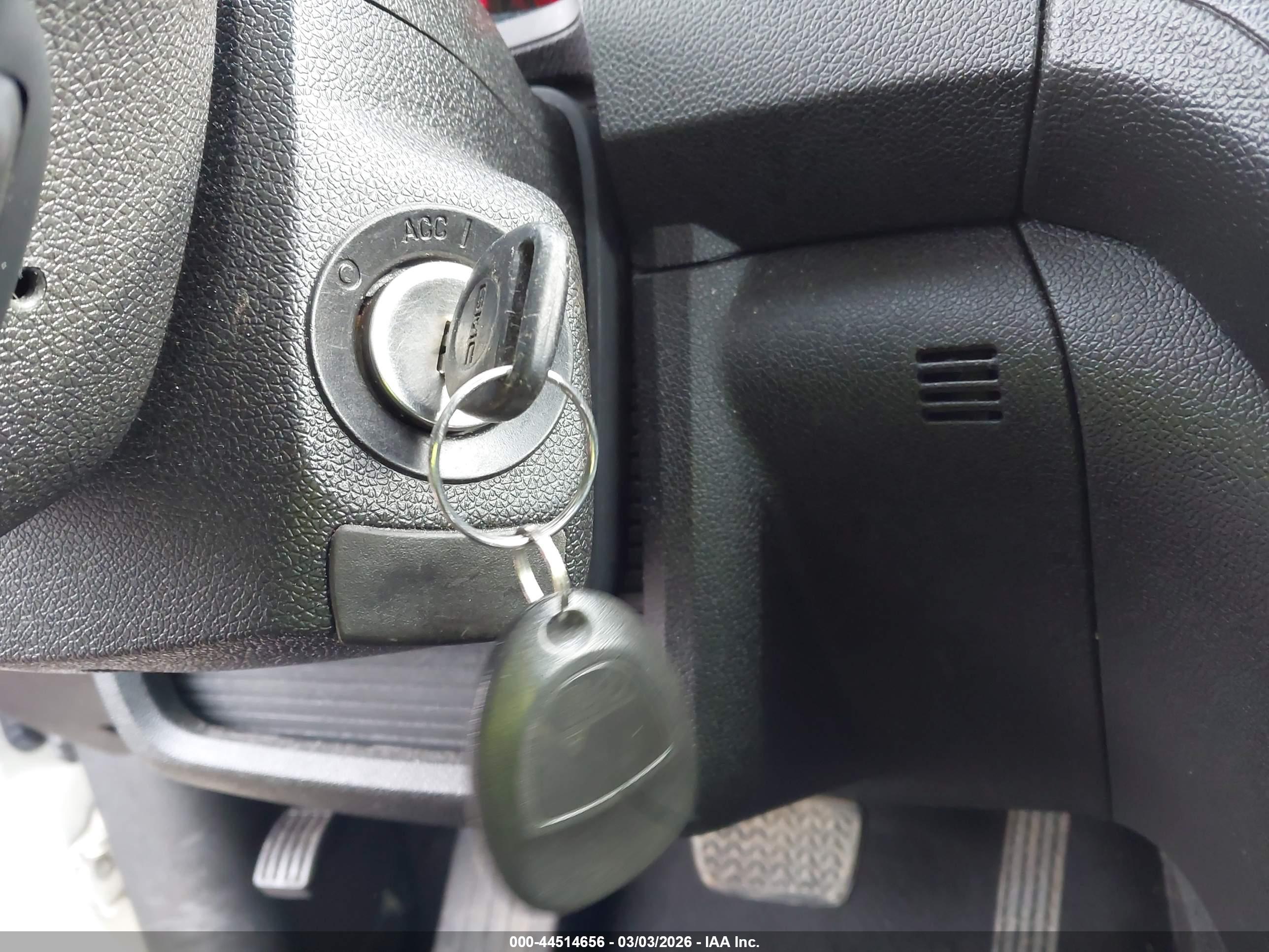 GMC ACADIA image 11