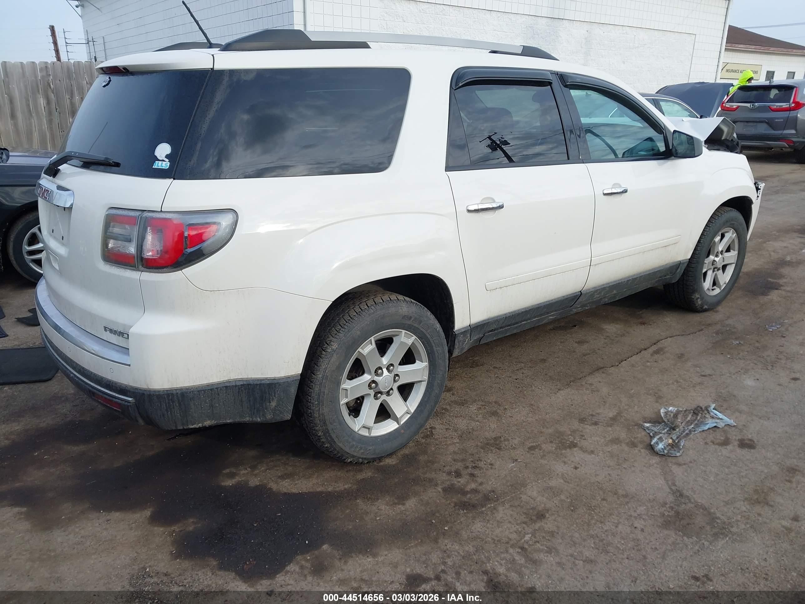 GMC ACADIA image 4