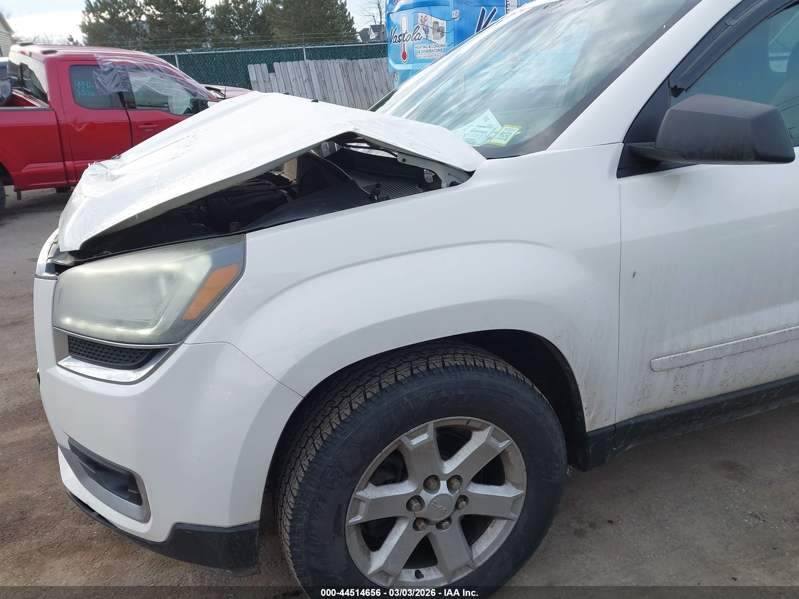 GMC ACADIA image 6