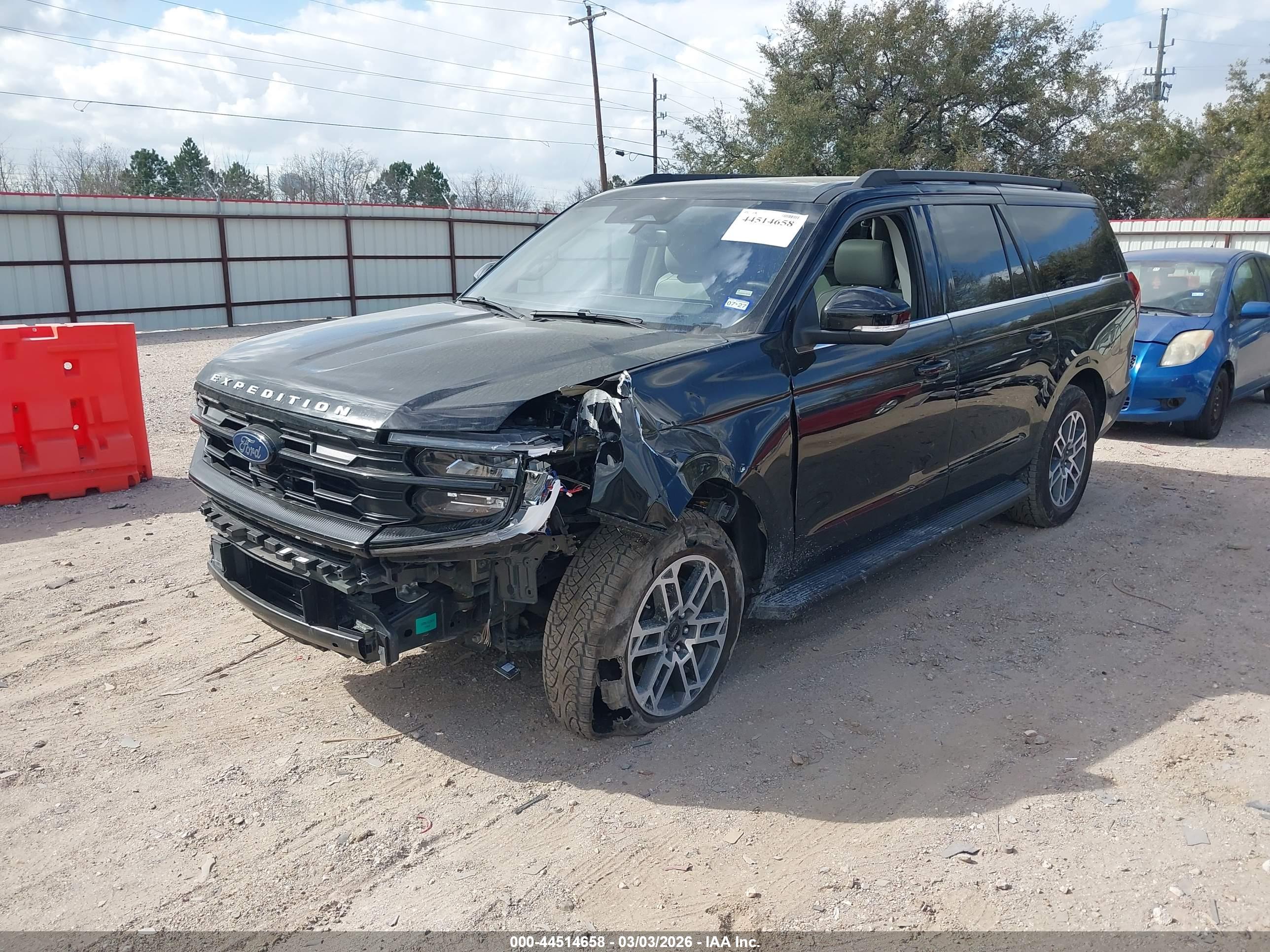 FORD EXPEDITION image 2