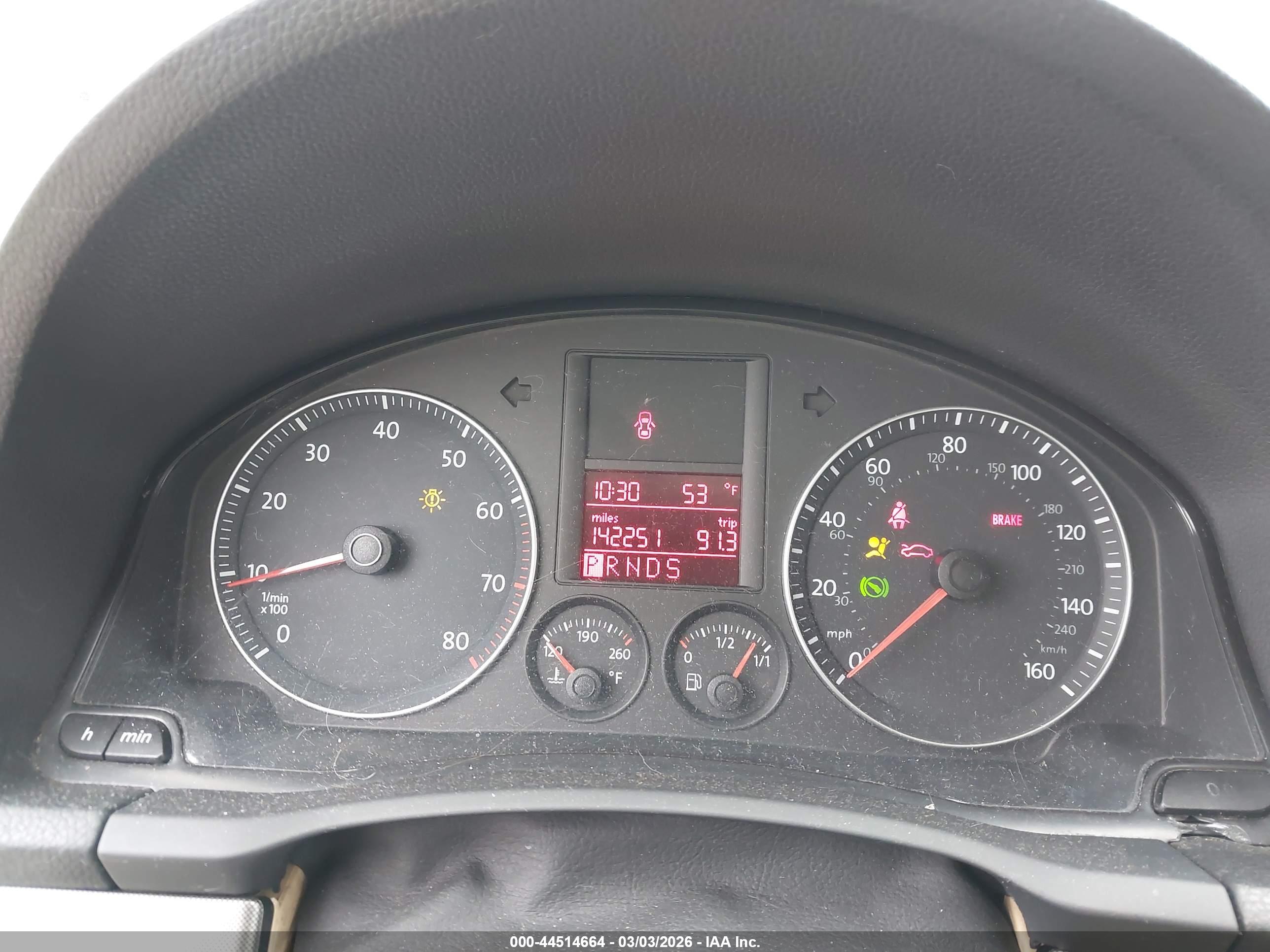 VOLKSWAGEN JETTA image 7