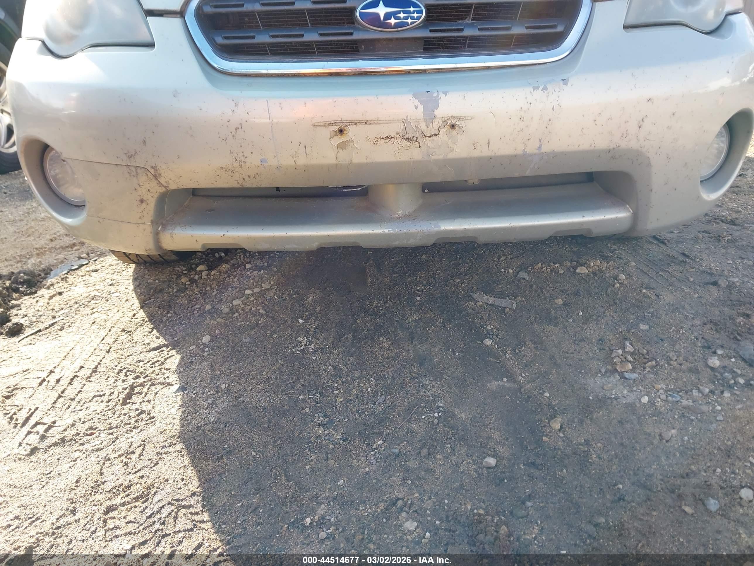 SUBARU OUTBACK image 6