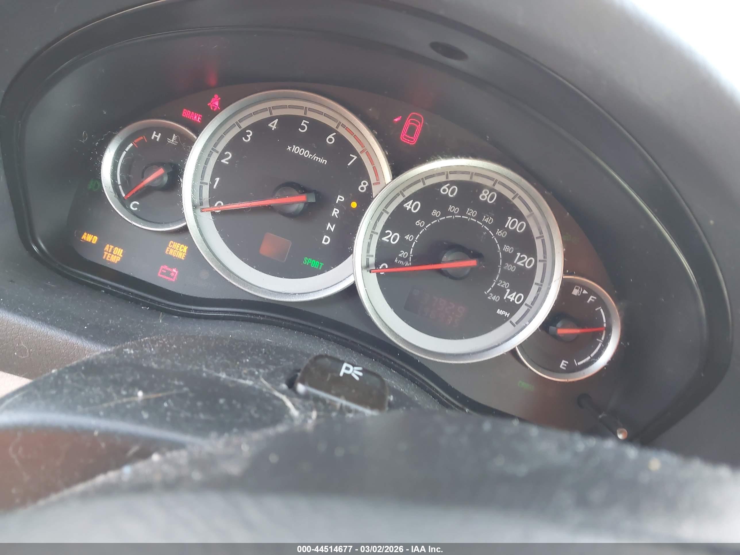 SUBARU OUTBACK image 7