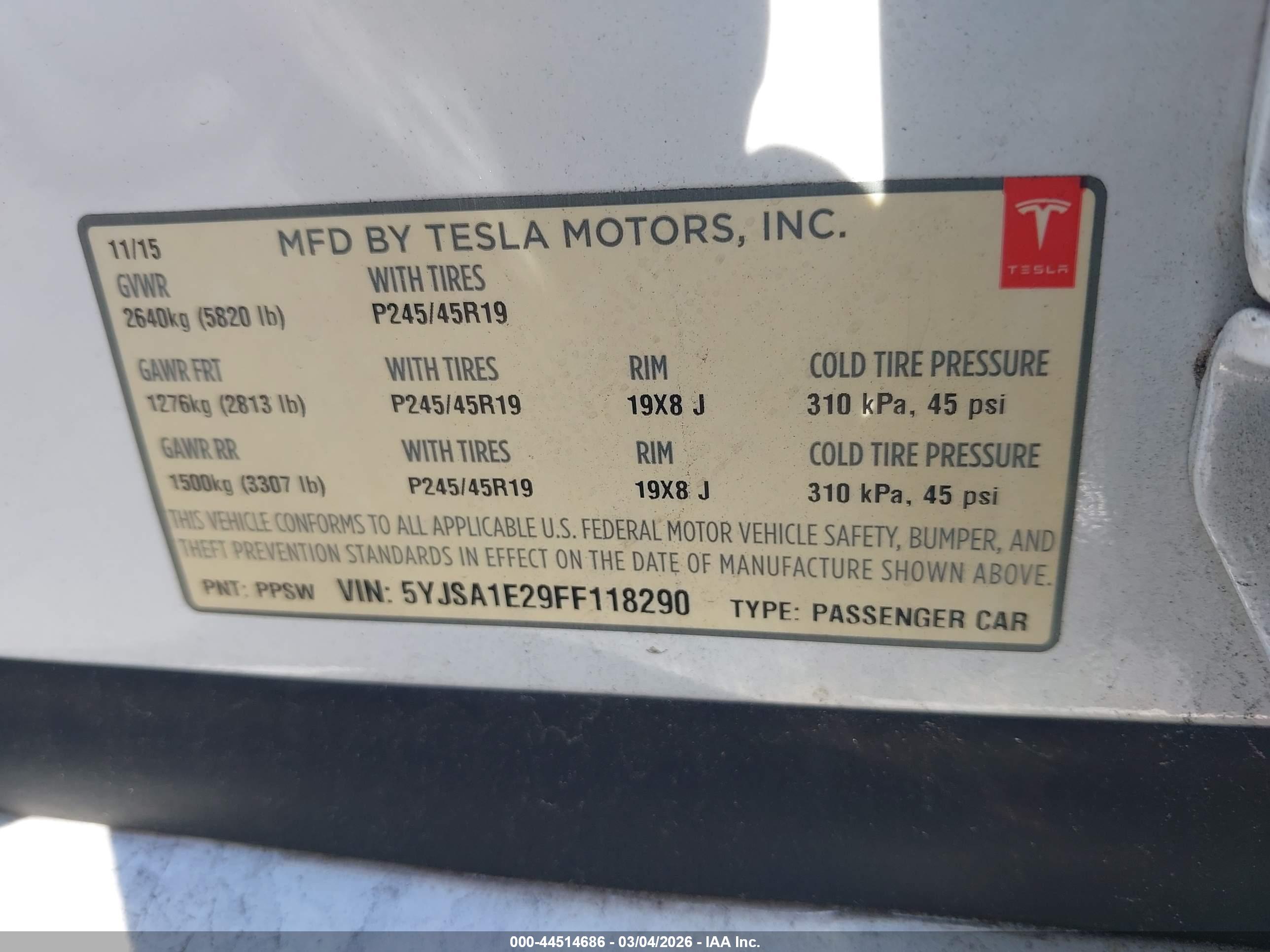 TESLA MODEL image 9
