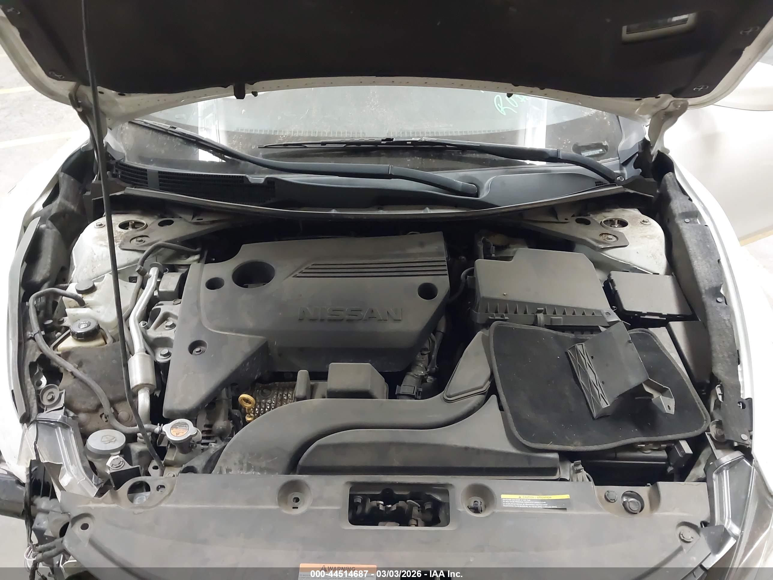 NISSAN ALTIMA image 10