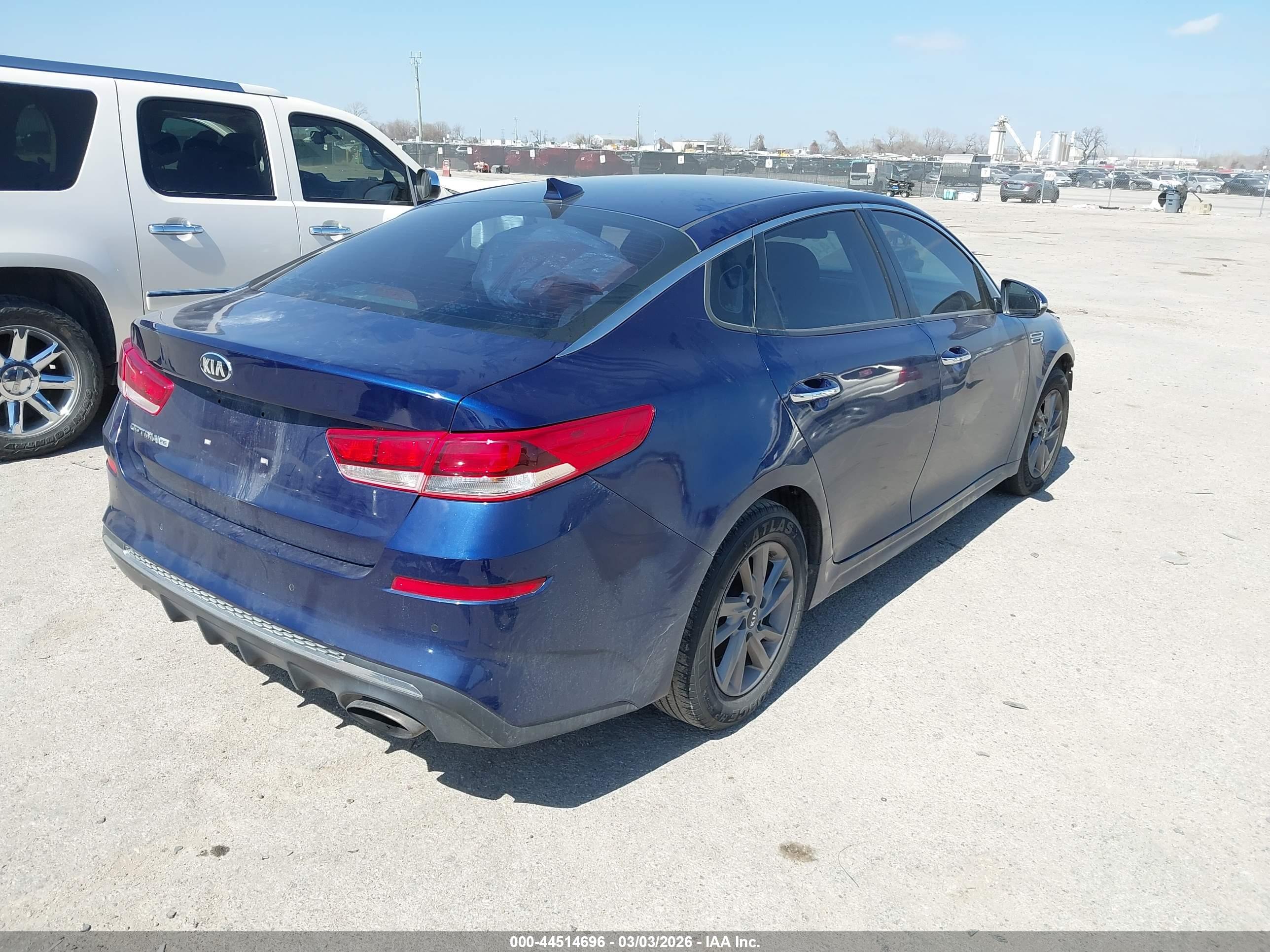KIA OPTIMA image 4