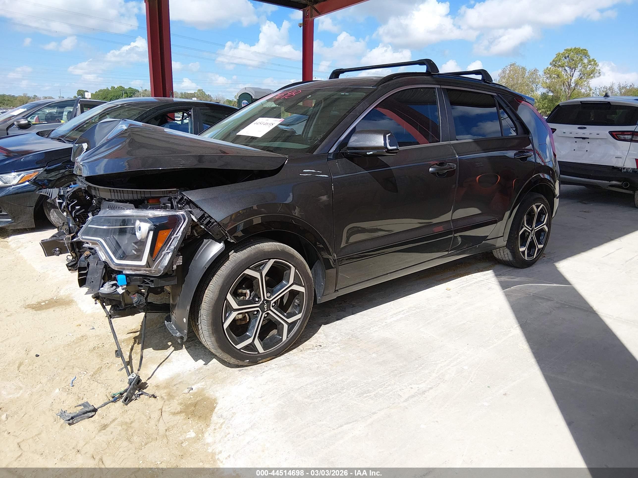 KIA NIRO image 2