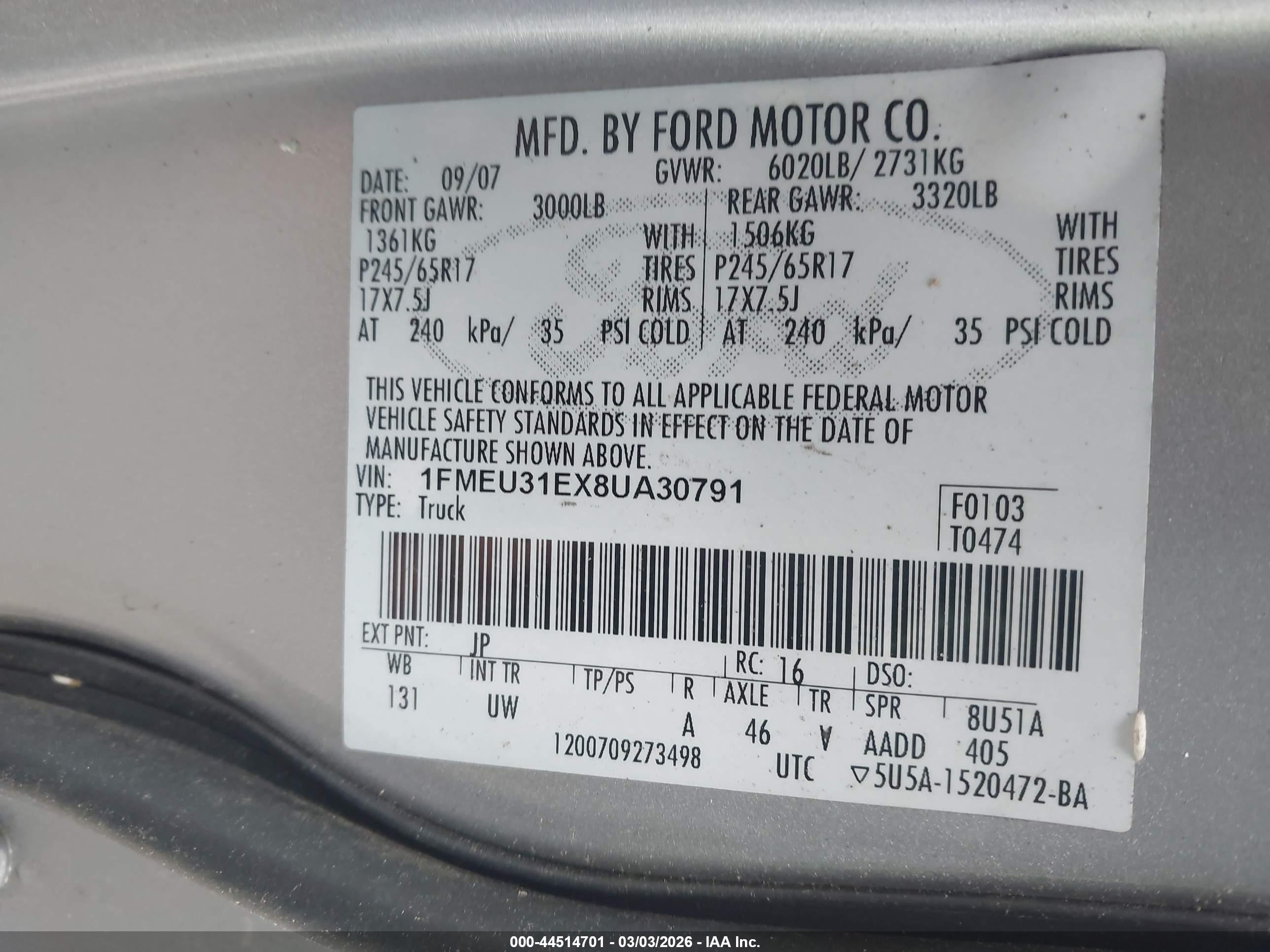 FORD EXPLORER image 9