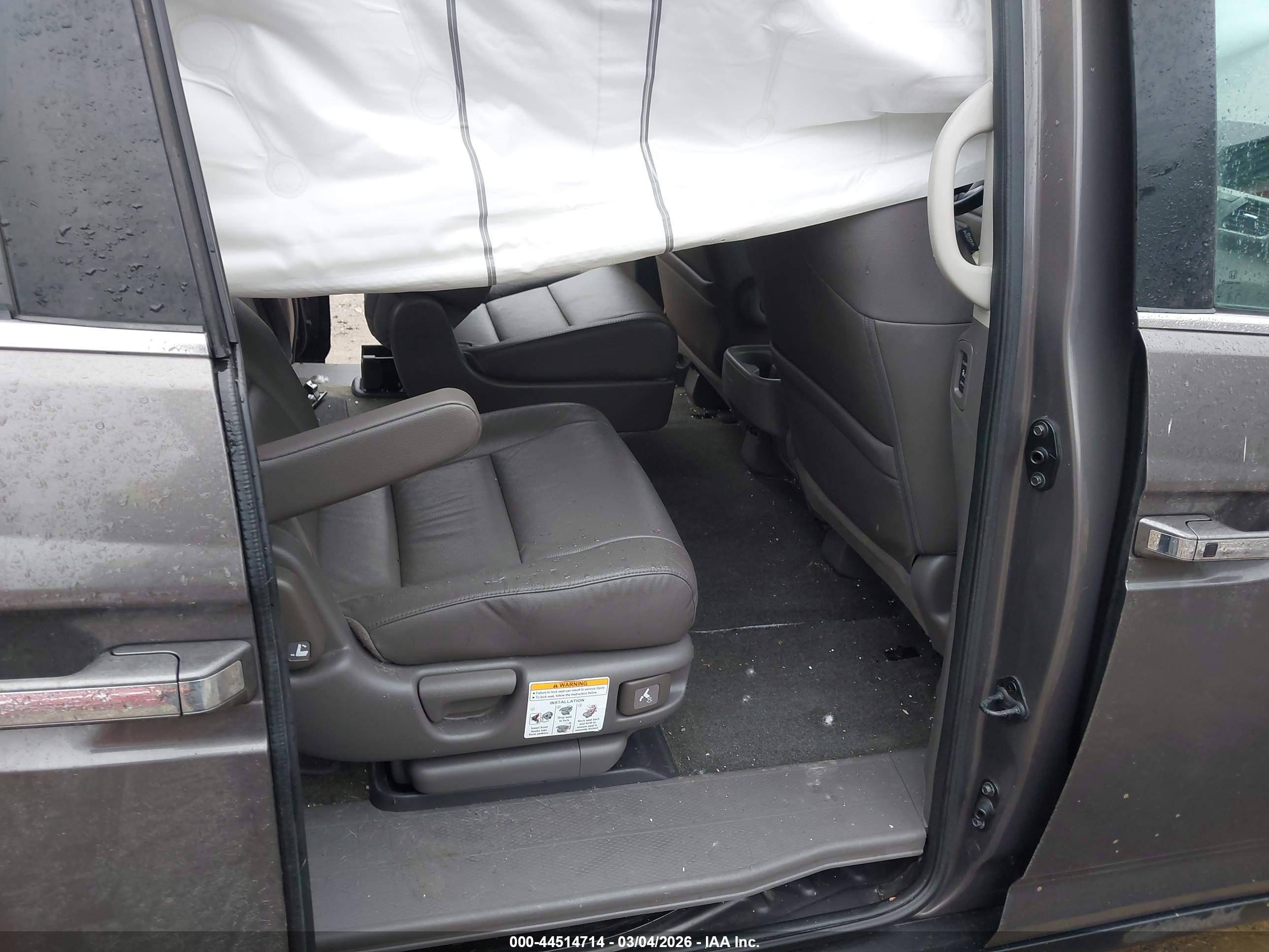 HONDA ODYSSEY image 8