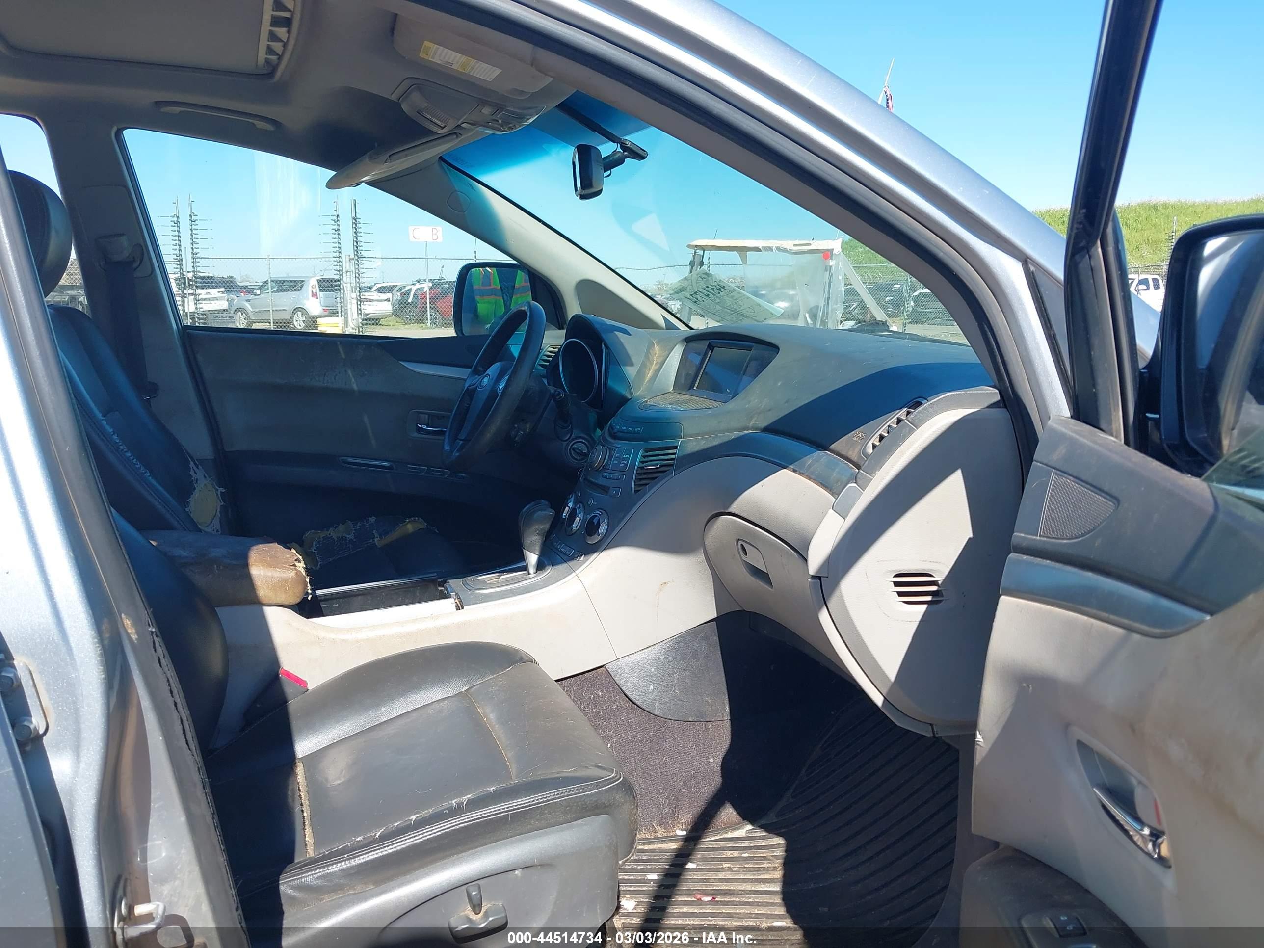 SUBARU TRIBECA image 5