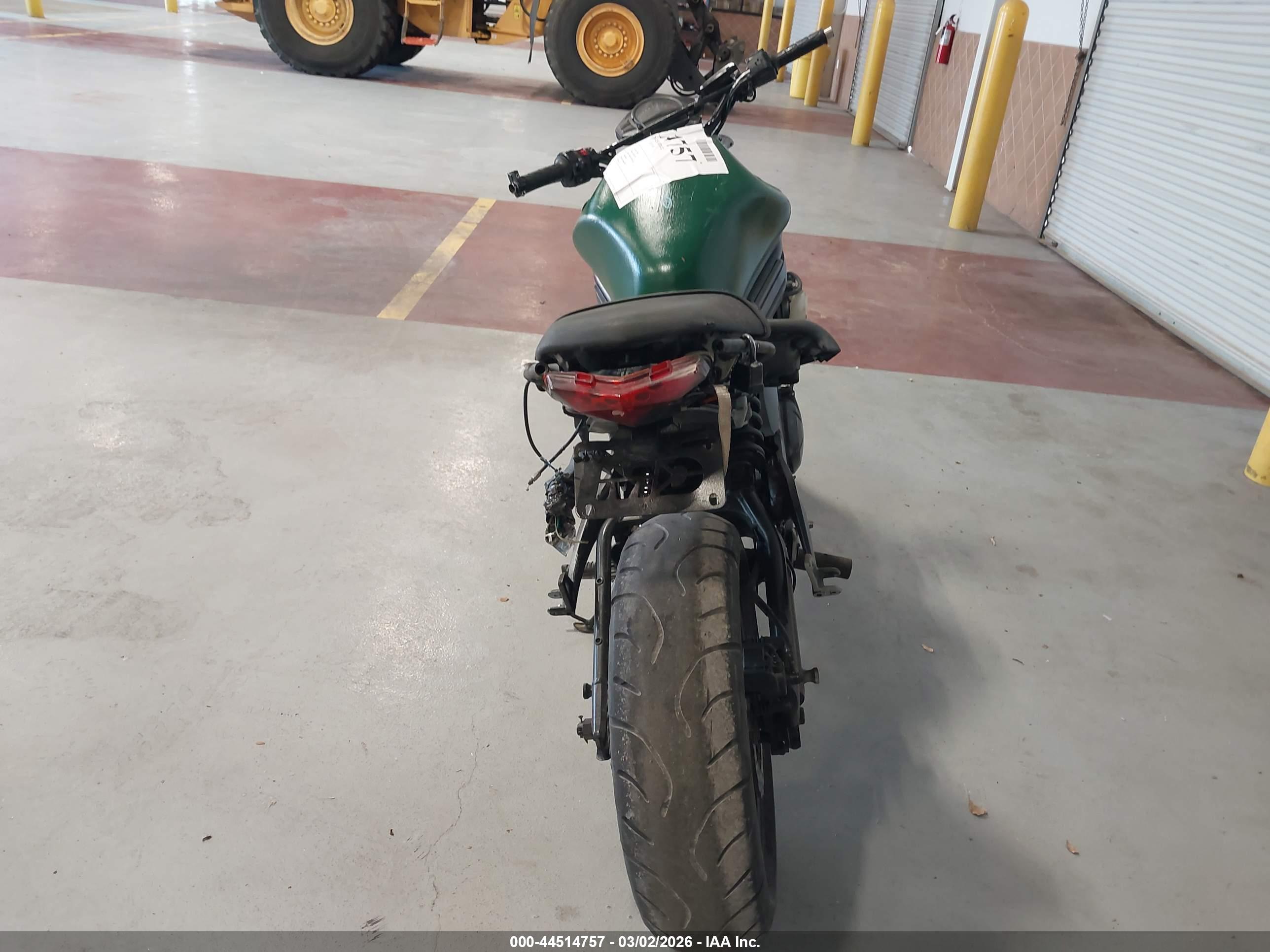 KAWASAKI EX650 image 6