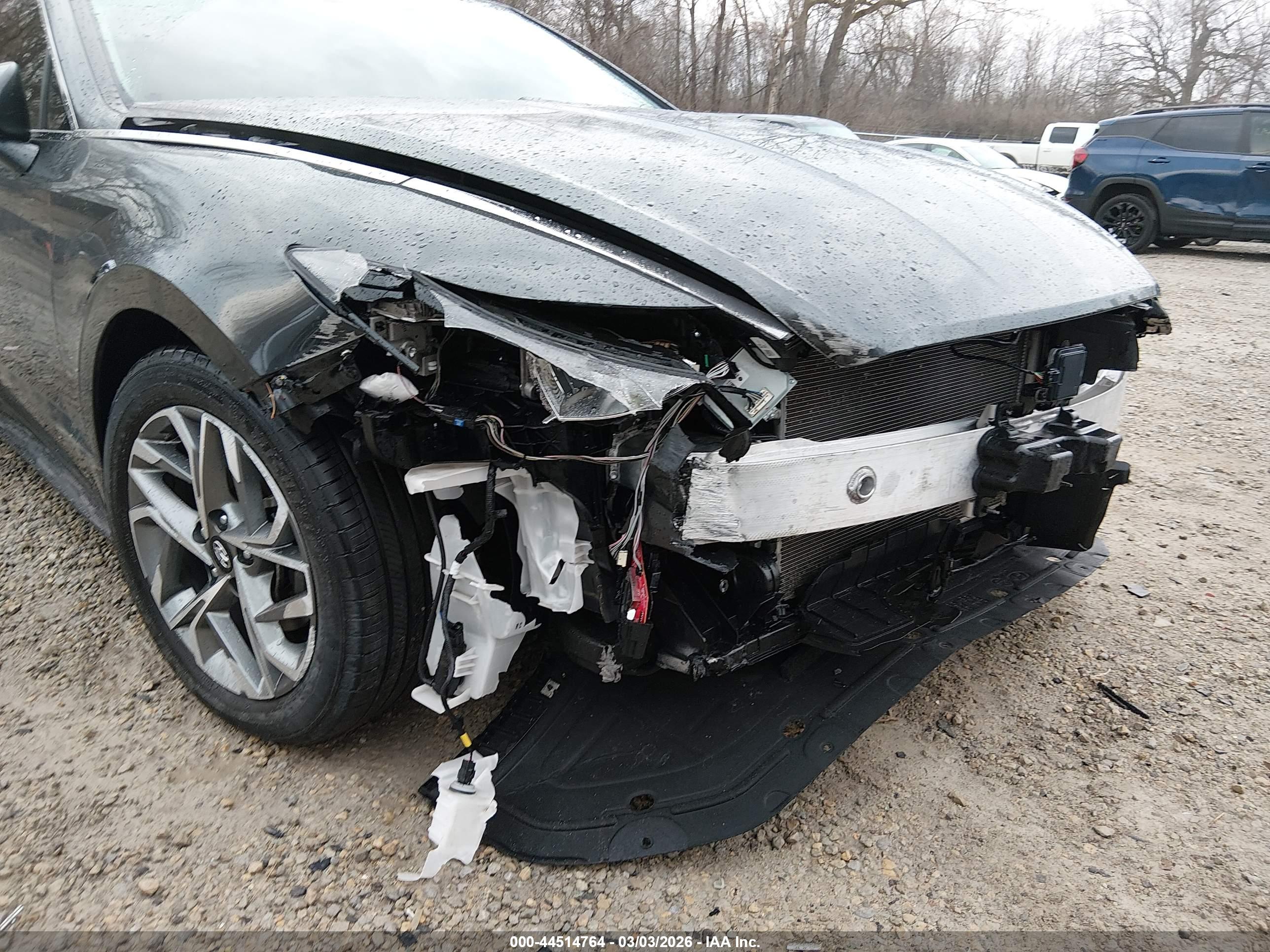 HYUNDAI SONATA image 6