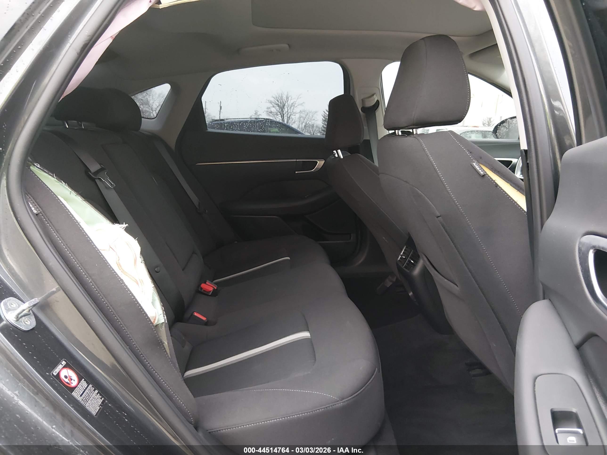 HYUNDAI SONATA image 8