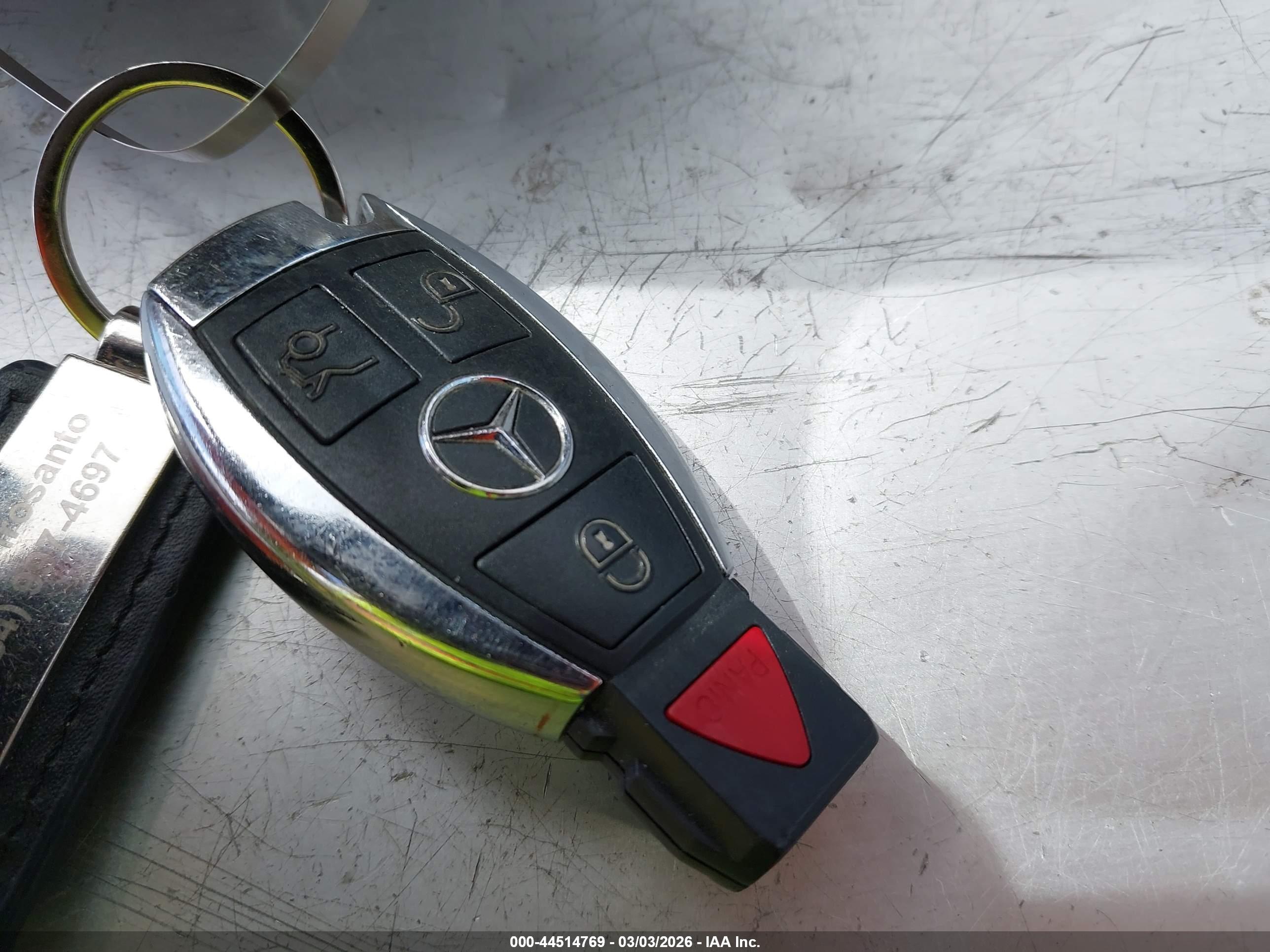 MERCEDES-BENZ C image 11