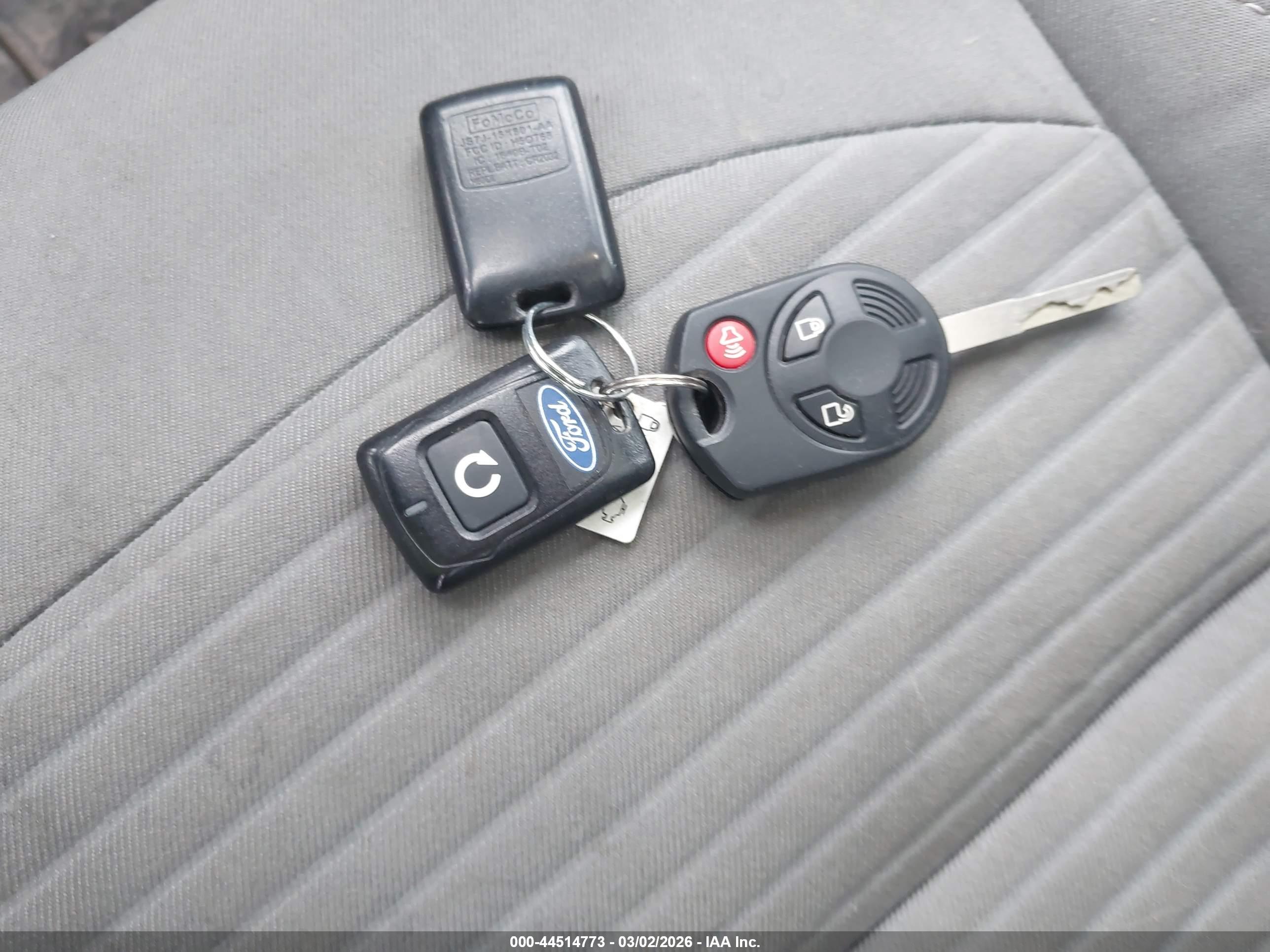 FORD ESCAPE image 11