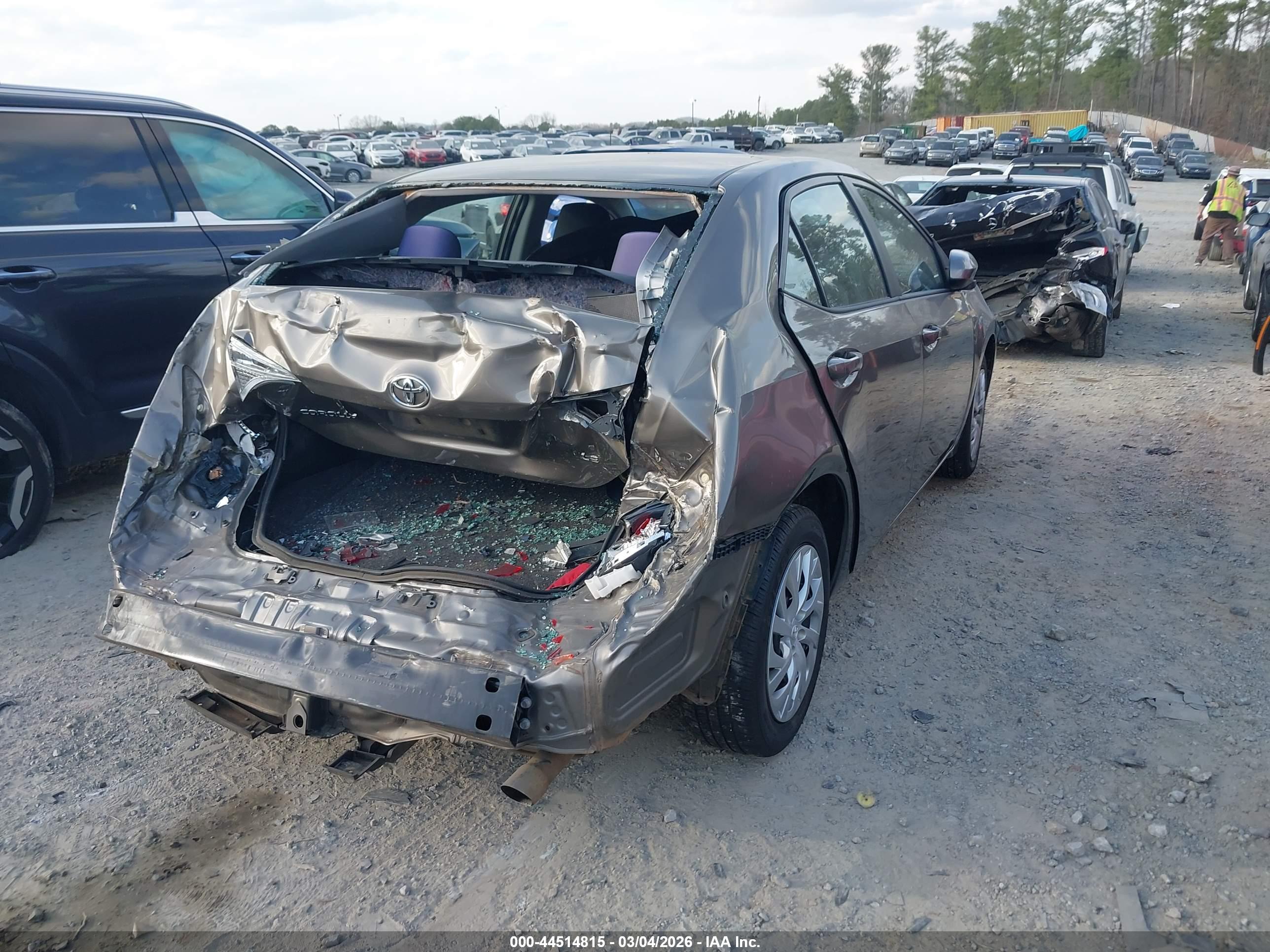 TOYOTA COROLLA image 4