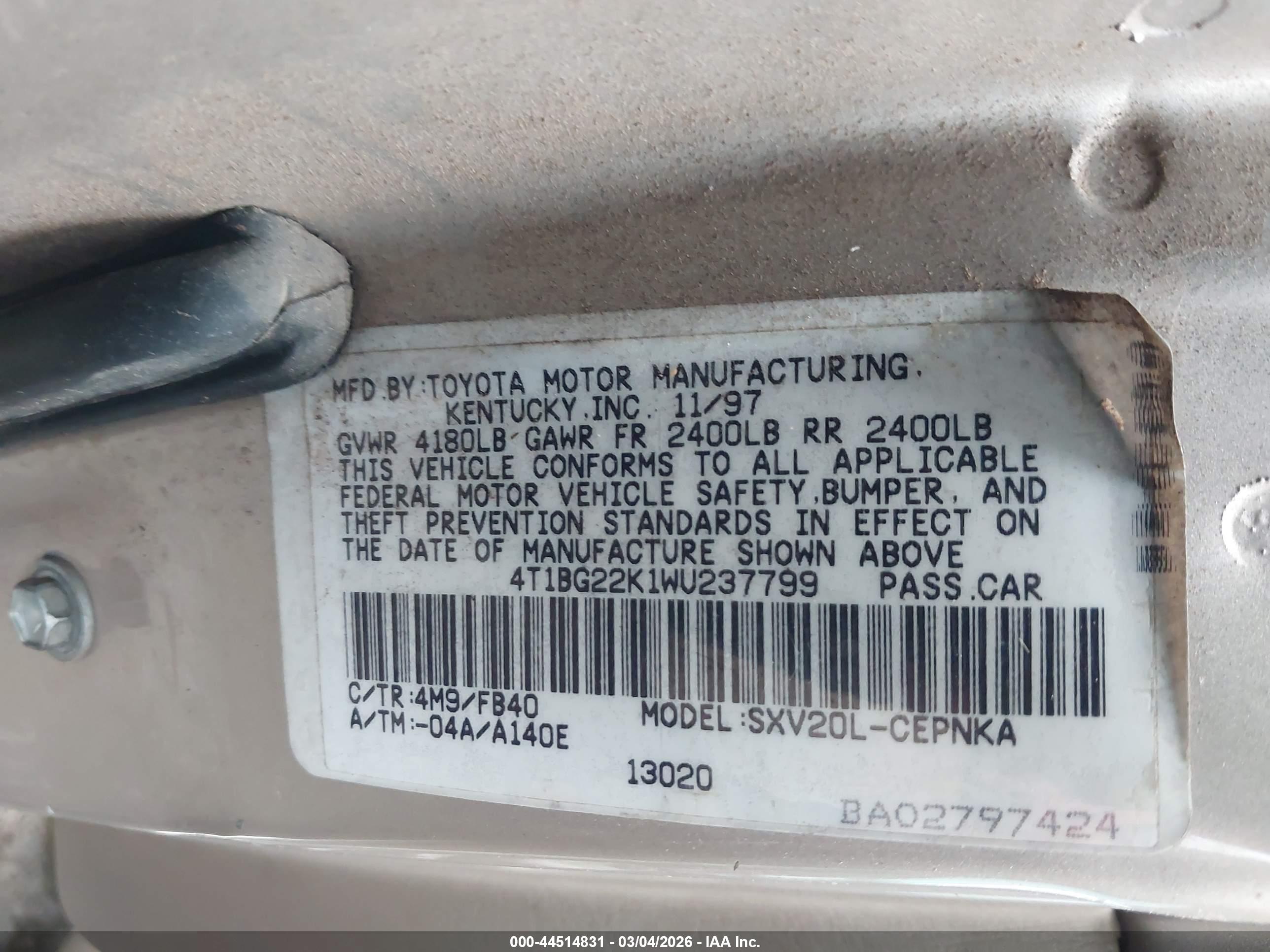 TOYOTA CAMRY image 9