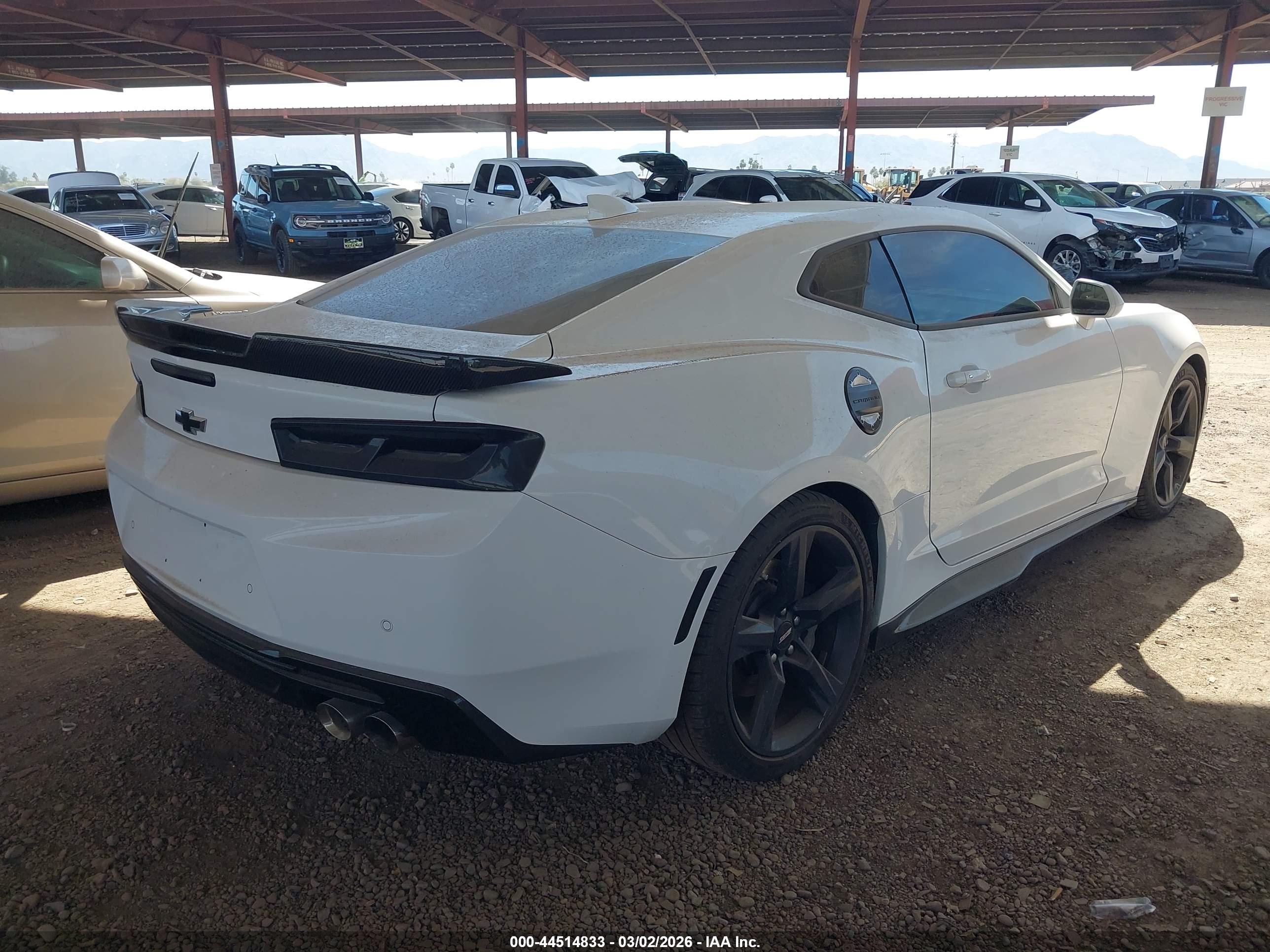 CHEVROLET CAMARO image 4