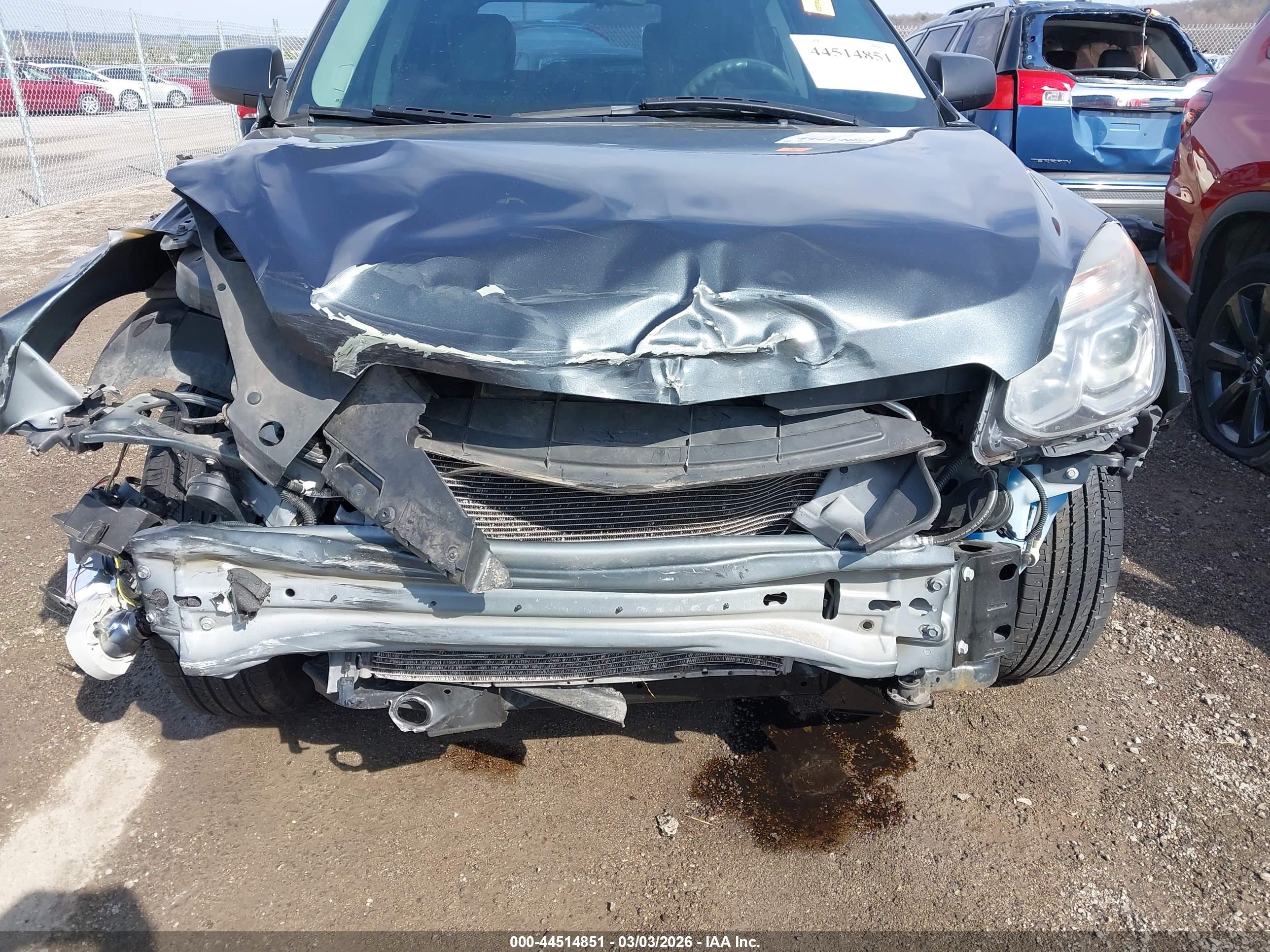 CHEVROLET EQUINOX image 6