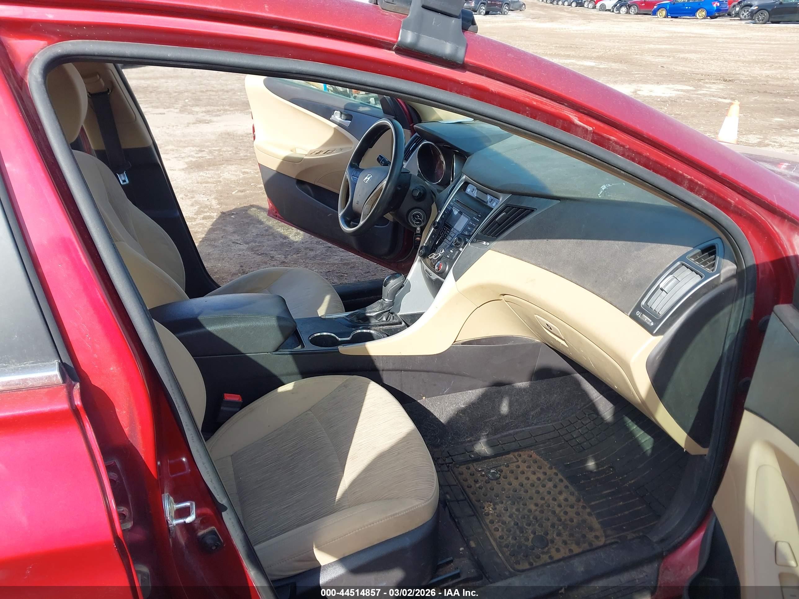 HYUNDAI SONATA image 5