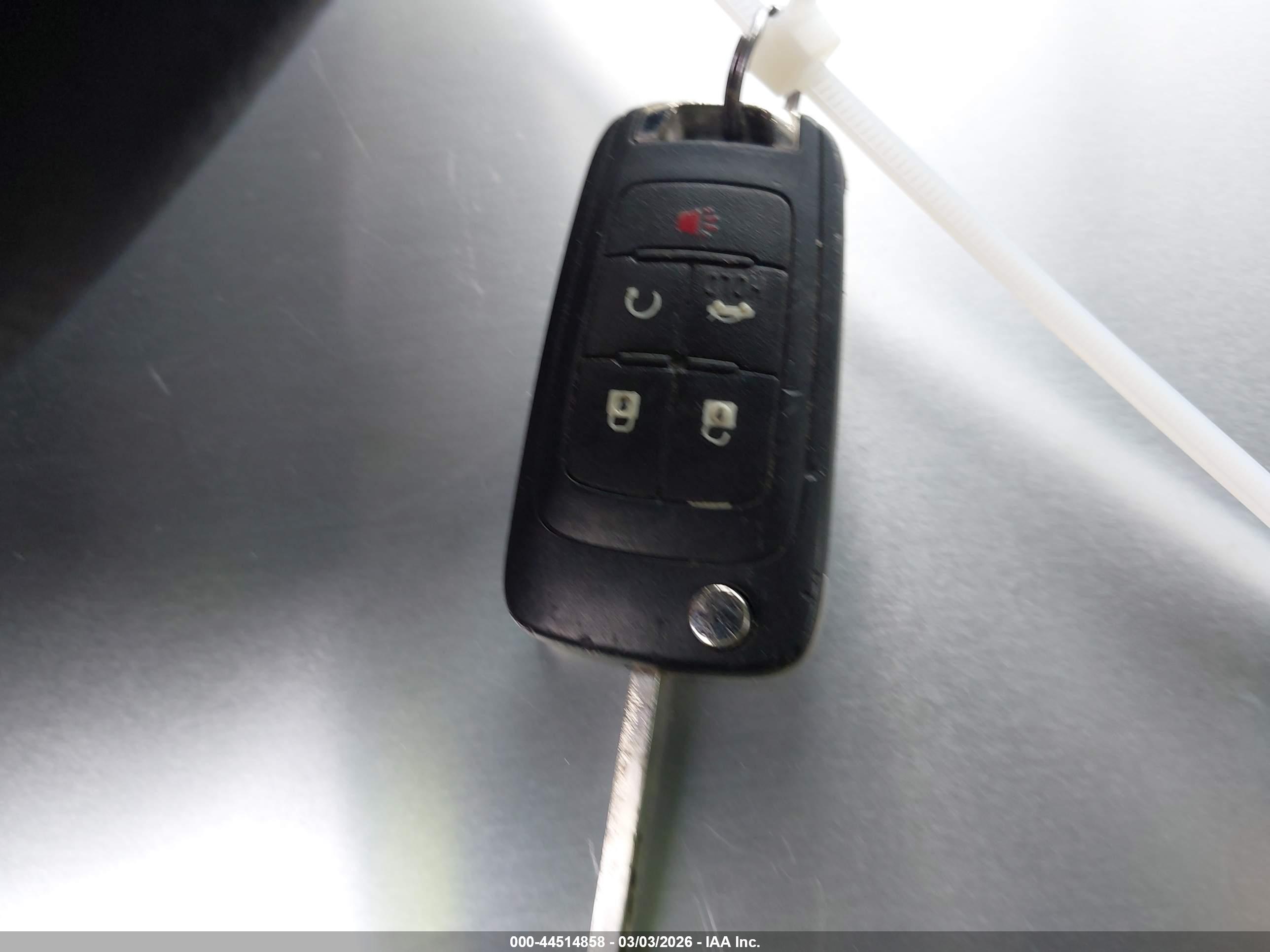 CHEVROLET MALIBU image 11