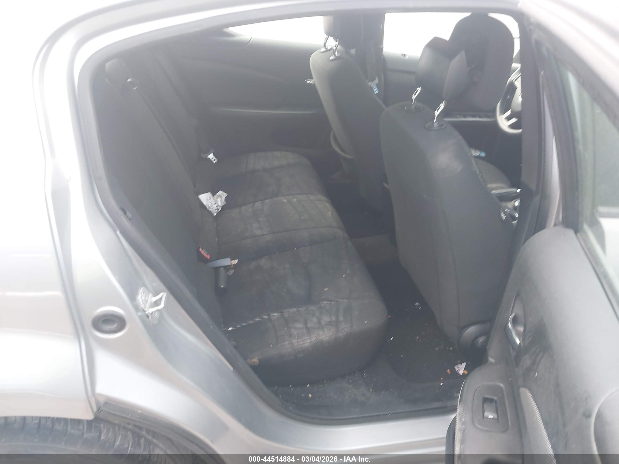 DODGE AVENGER image 8