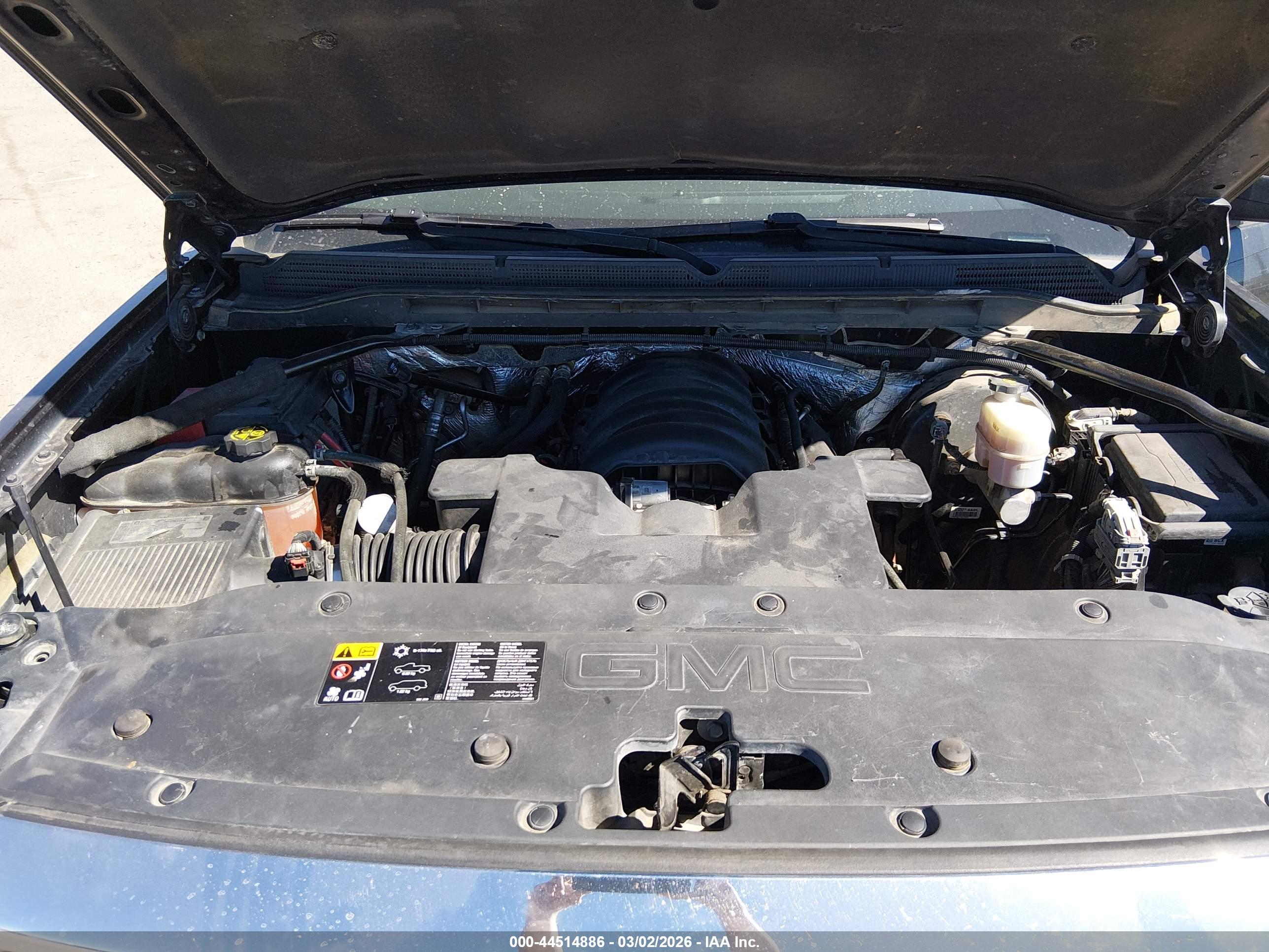 GMC SIERRA image 10