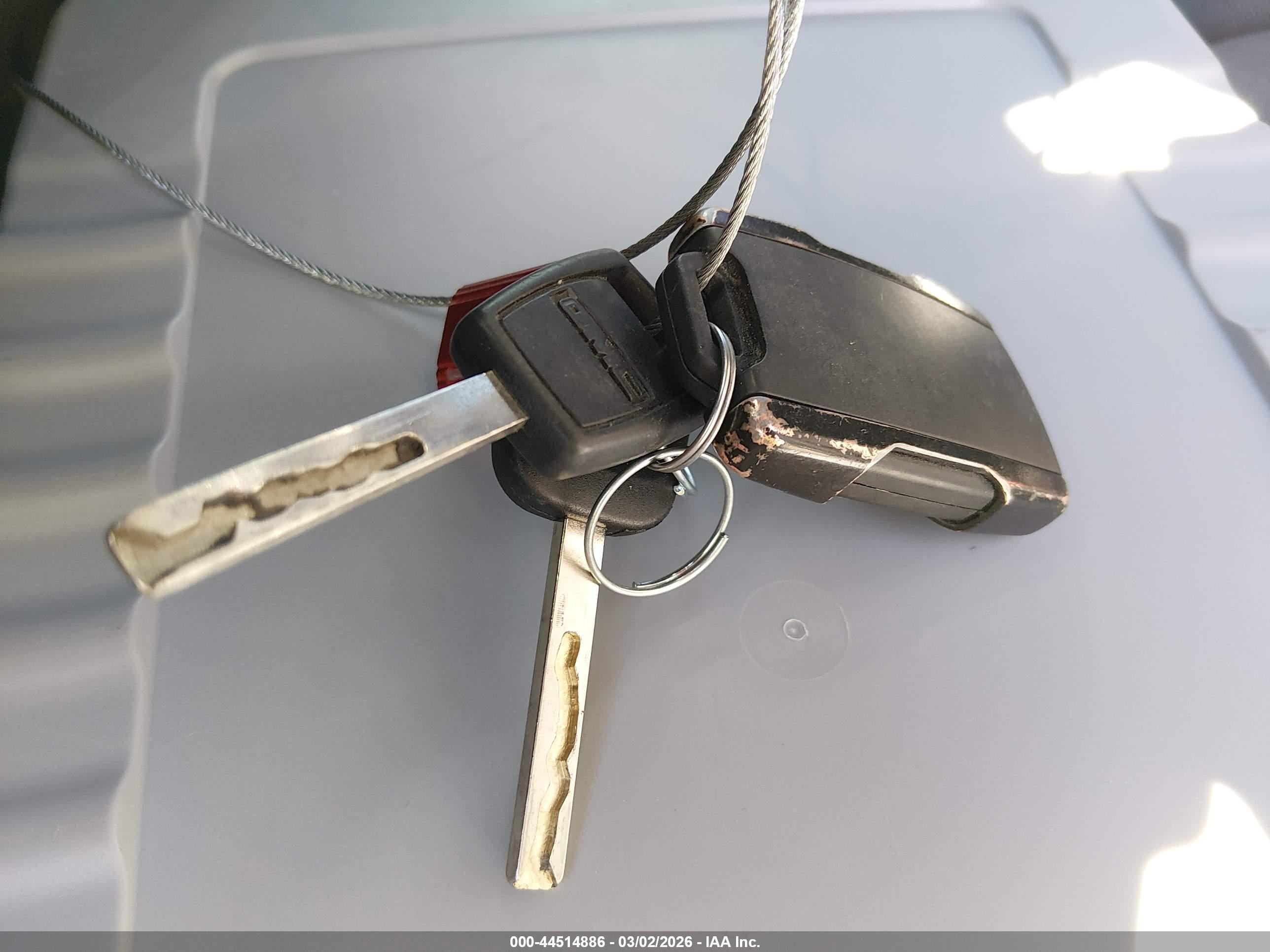 GMC SIERRA image 11