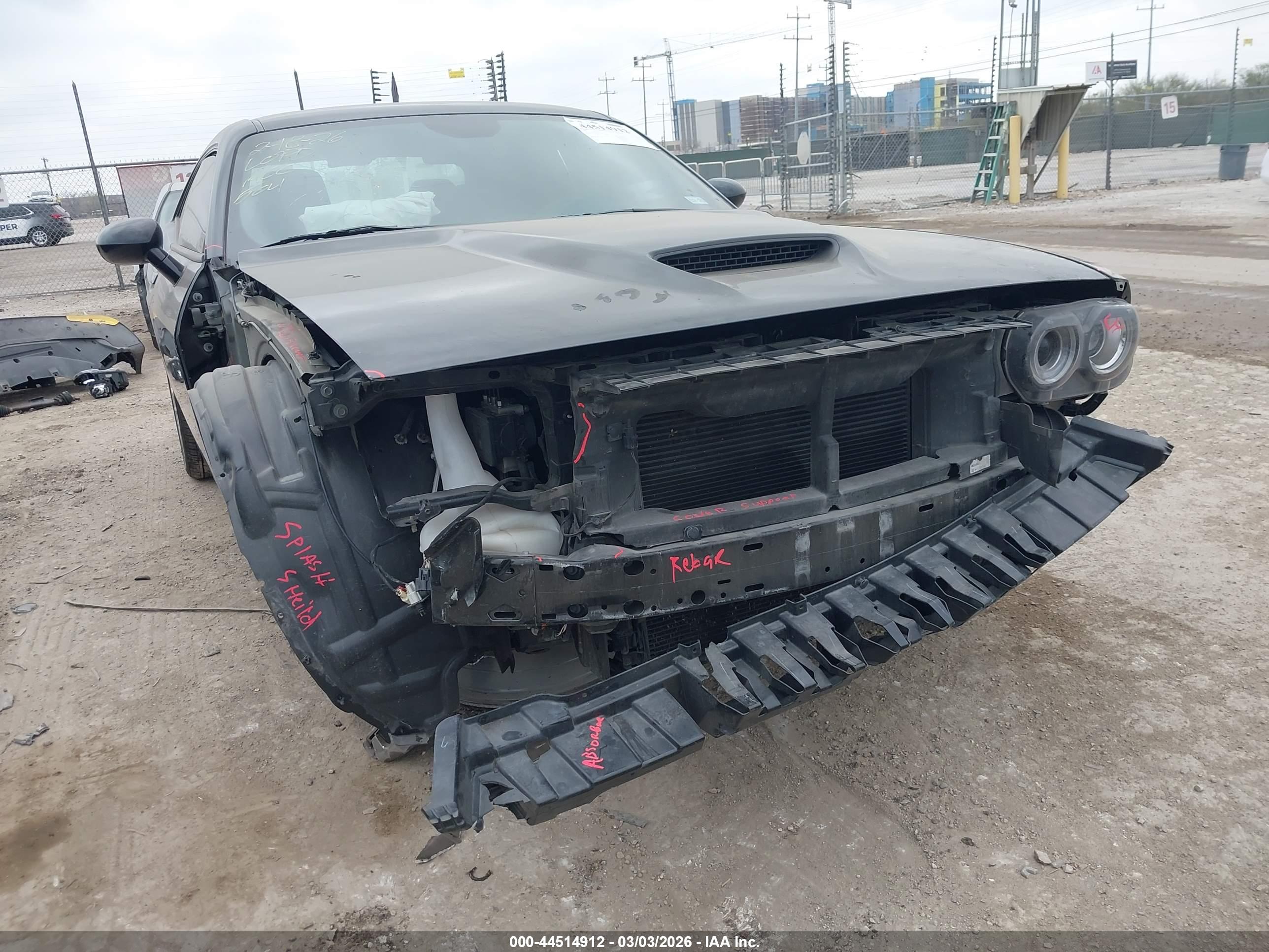 DODGE CHALLENGER image 6