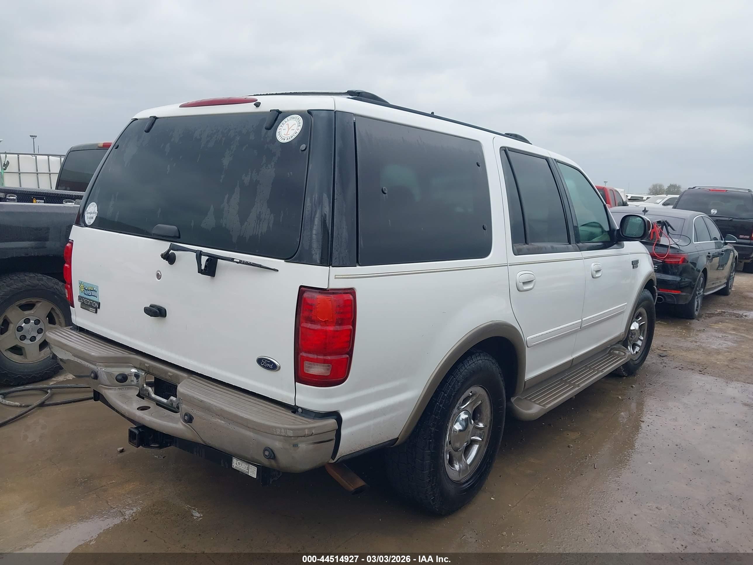 FORD EXPEDITION image 4
