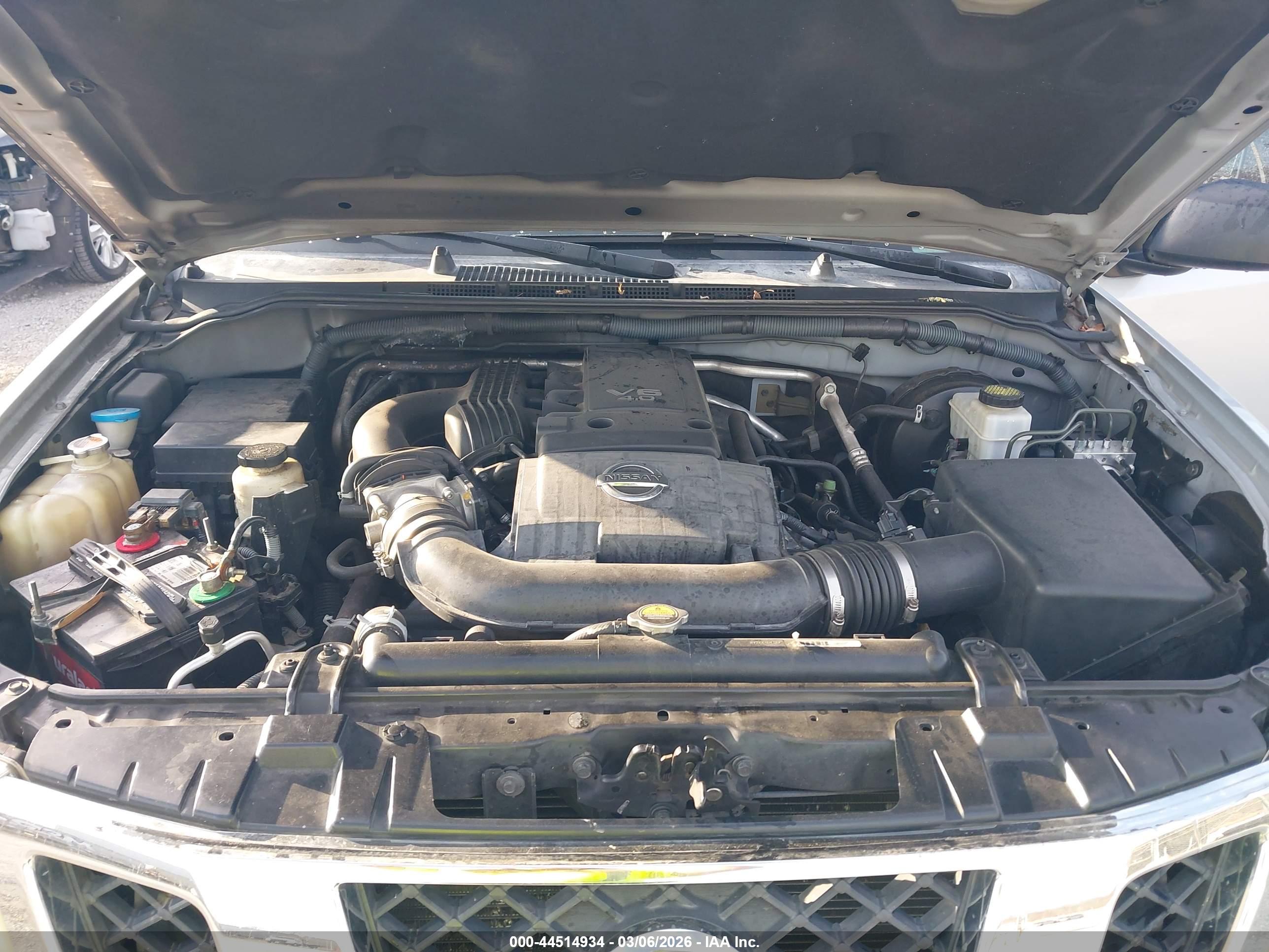 NISSAN FRONTIER image 10
