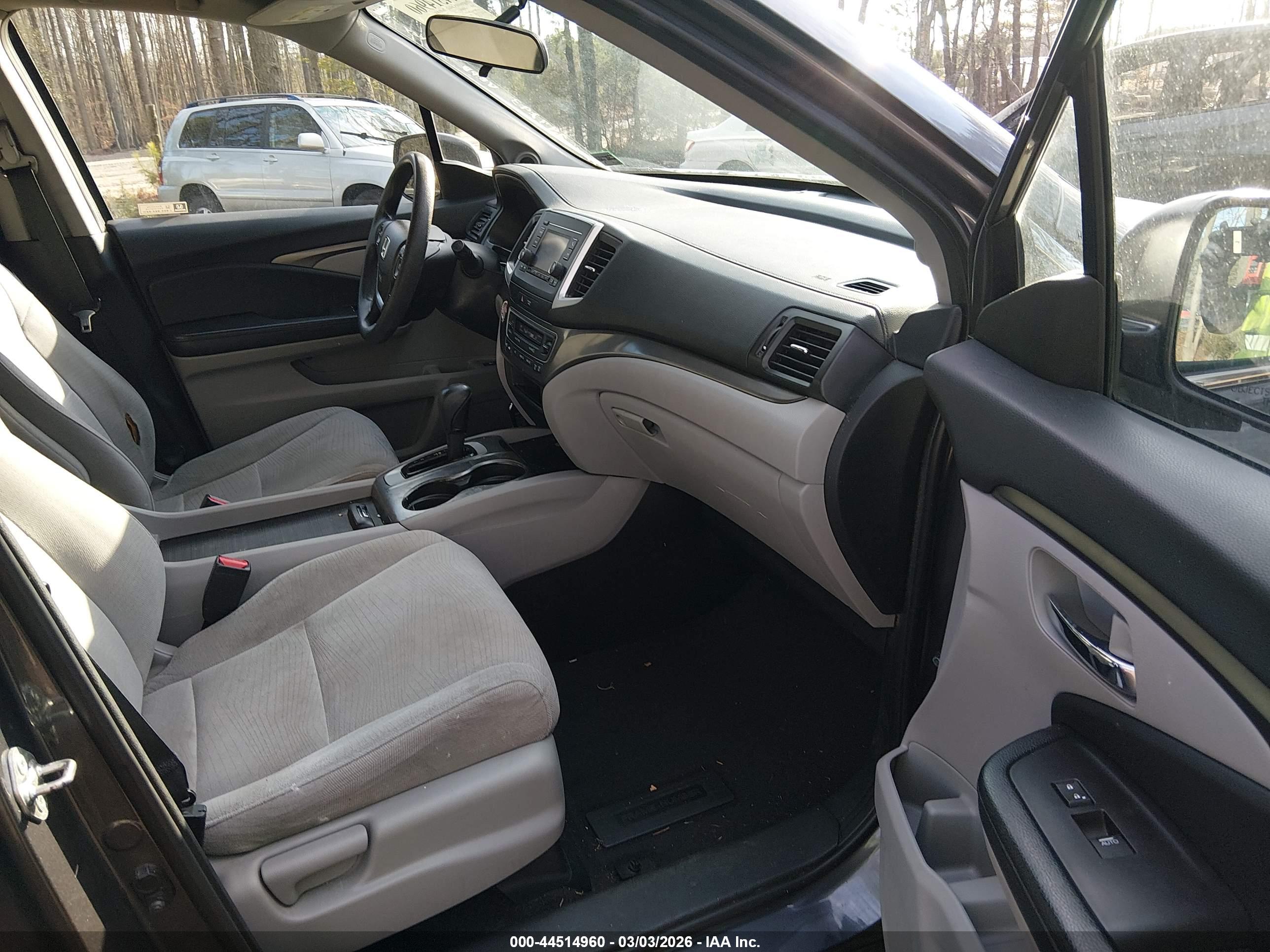 HONDA PILOT image 5