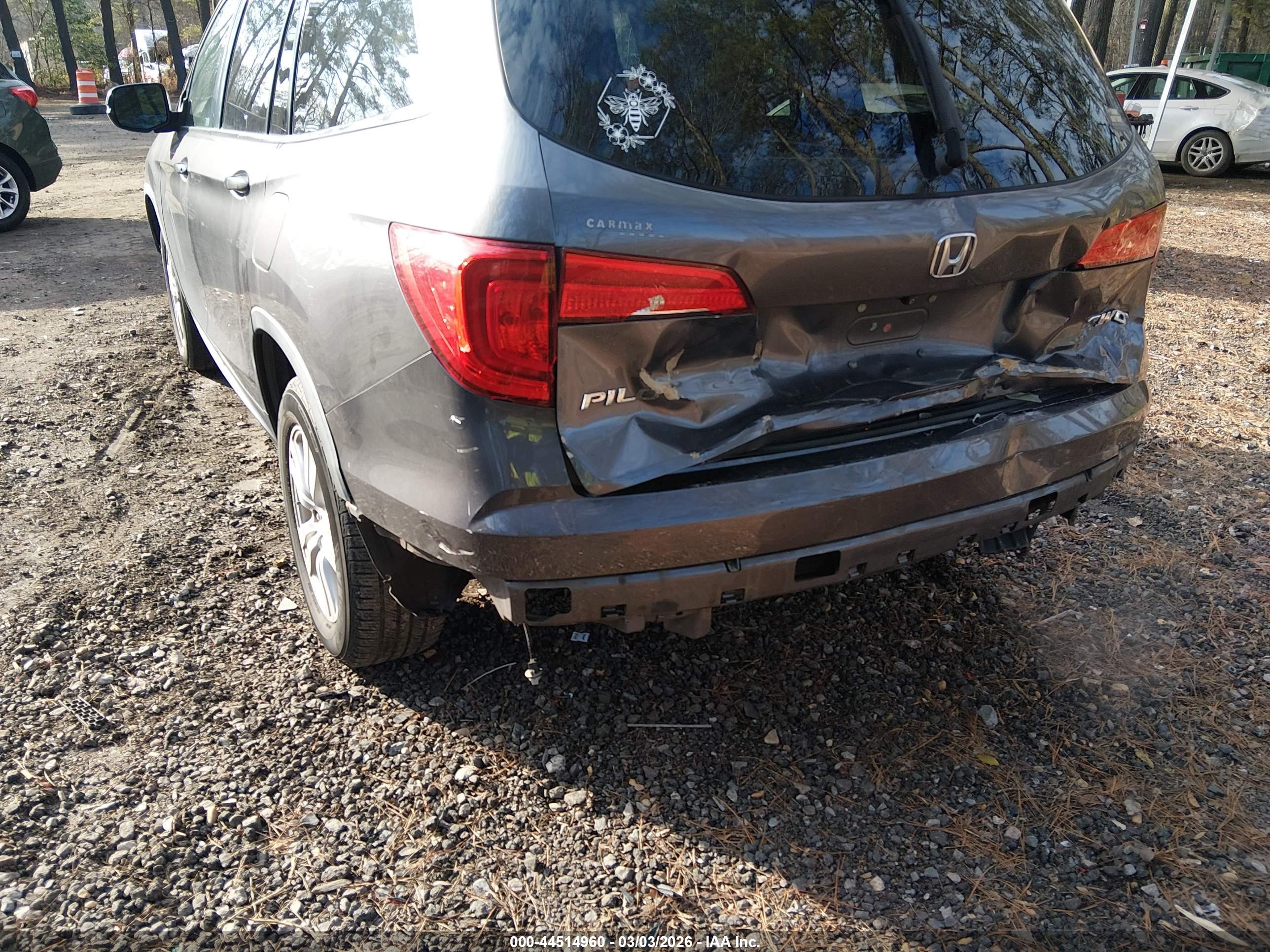 HONDA PILOT image 6