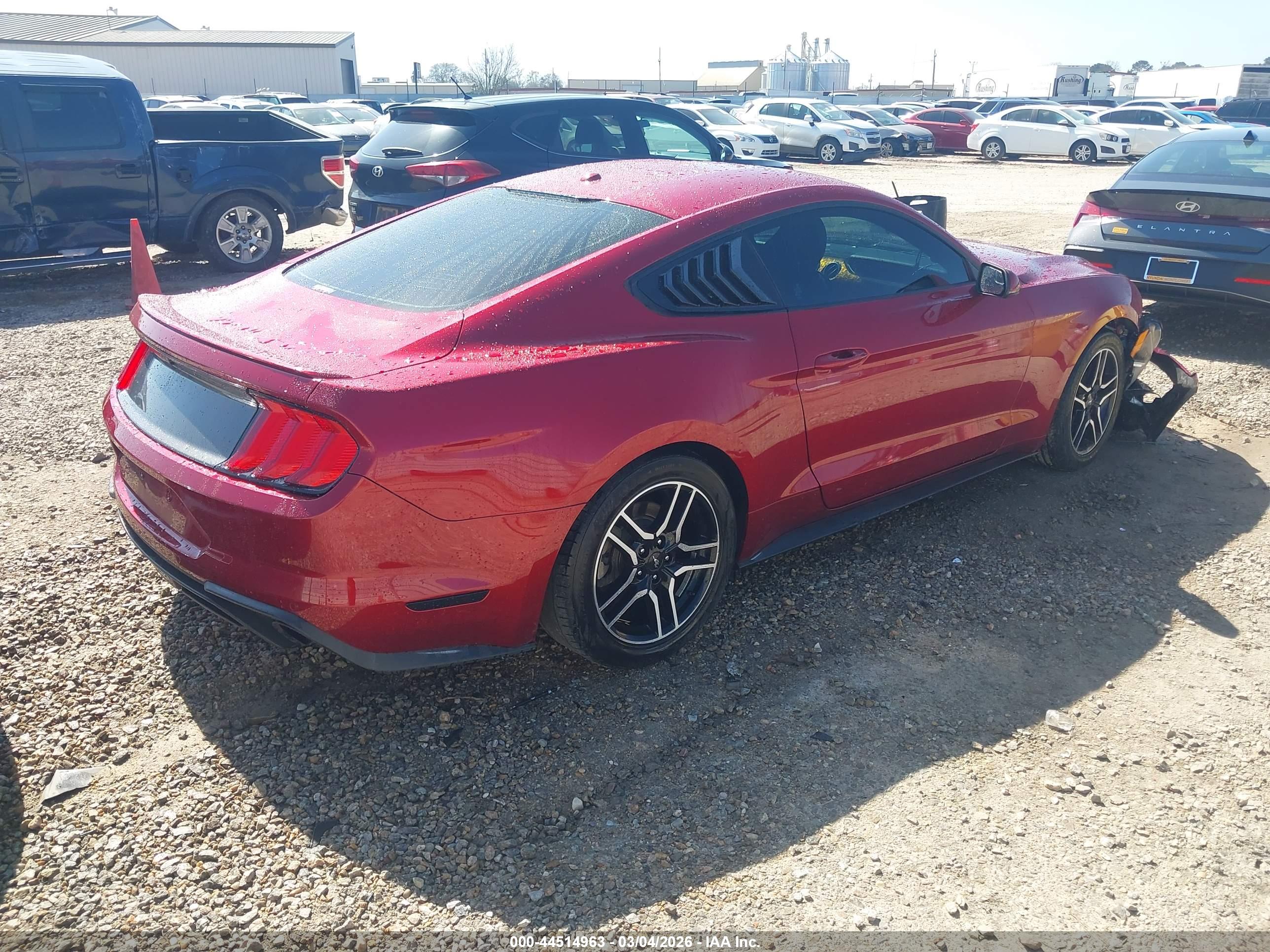 FORD MUSTANG image 4