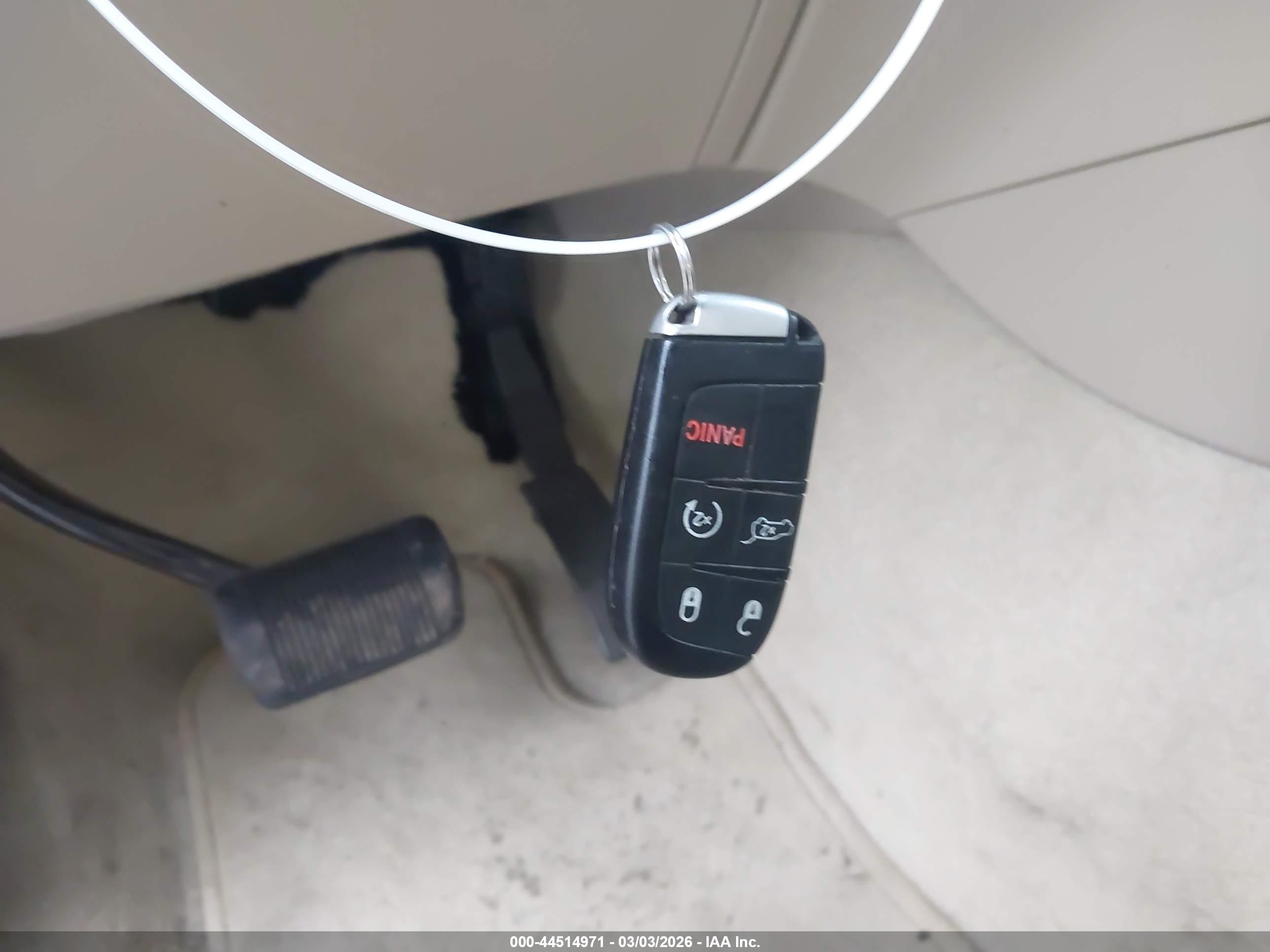 JEEP GRAND image 11