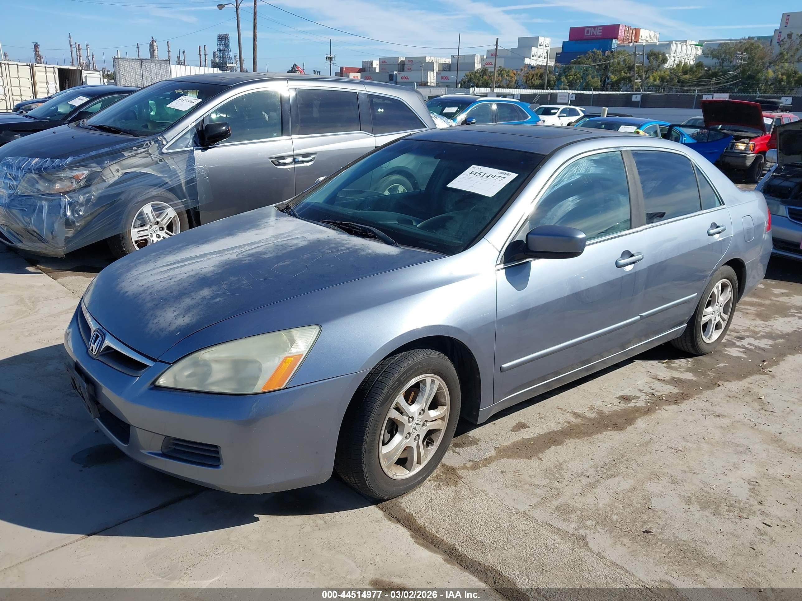 HONDA ACCORD image 2