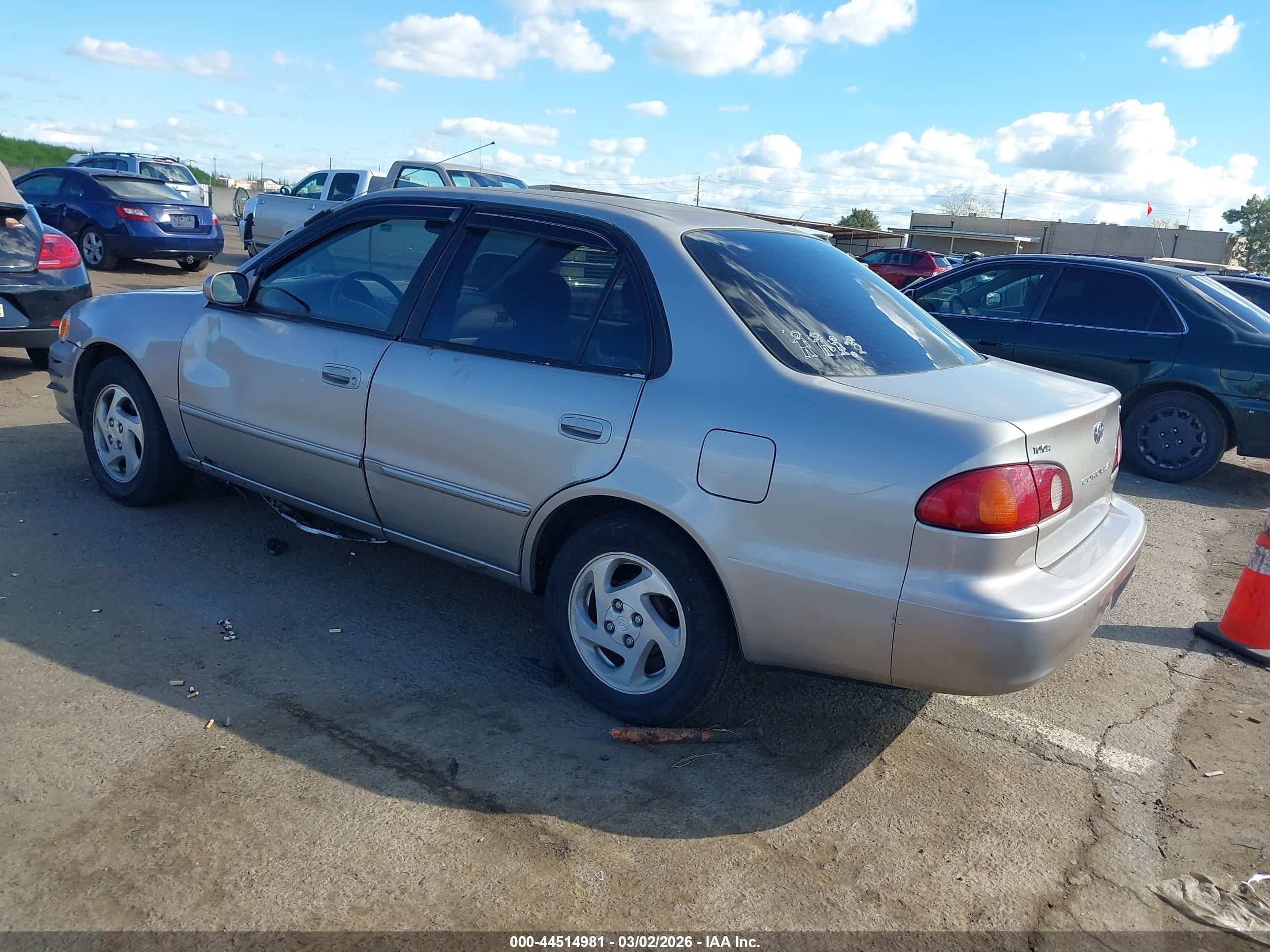 TOYOTA COROLLA image 3