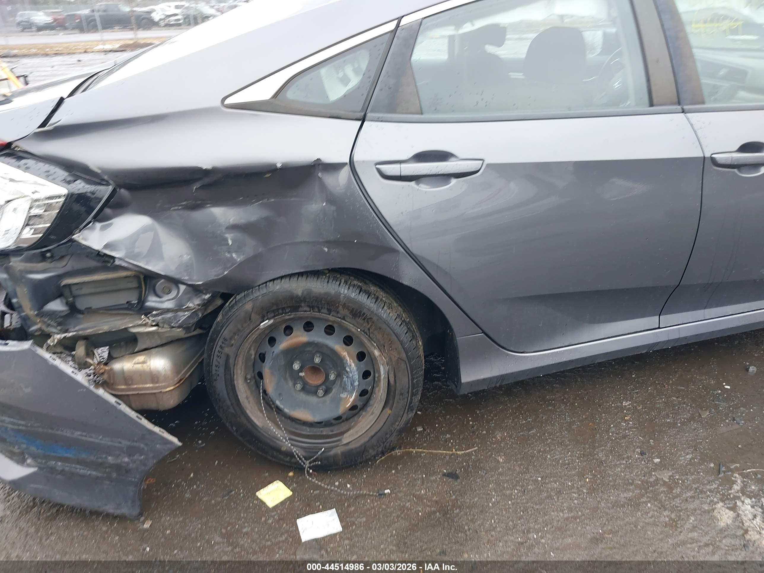HONDA CIVIC image 6