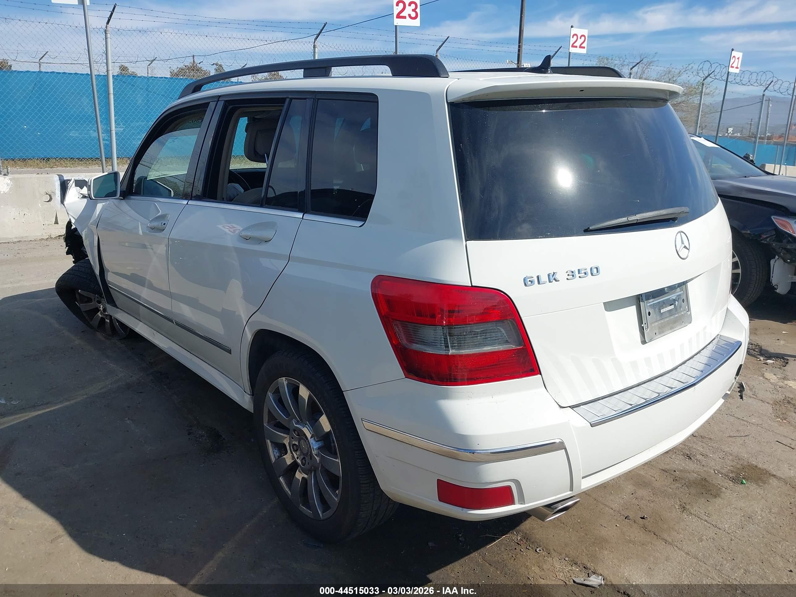 MERCEDES-BENZ GLK image 3