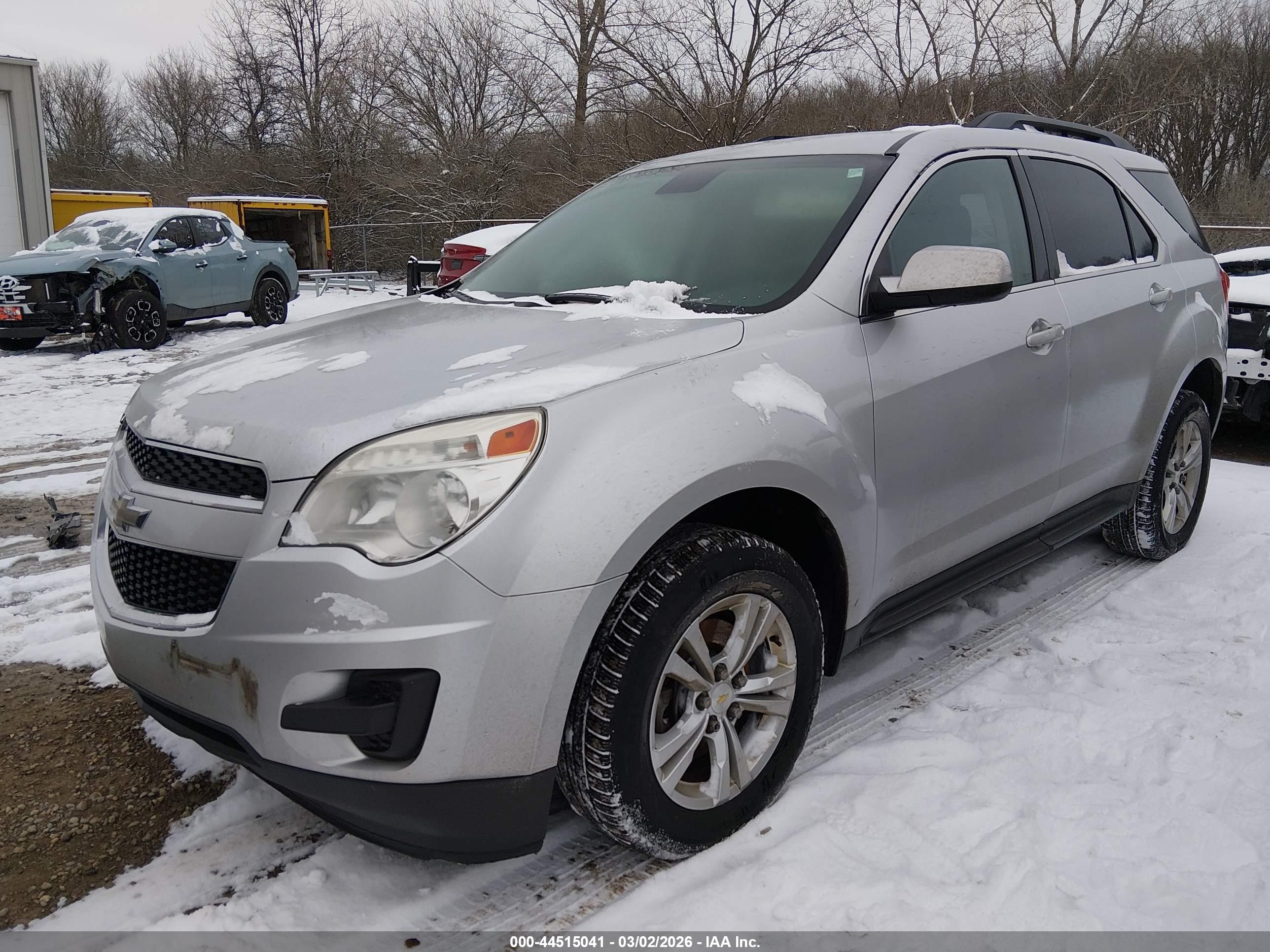CHEVROLET EQUINOX image 2