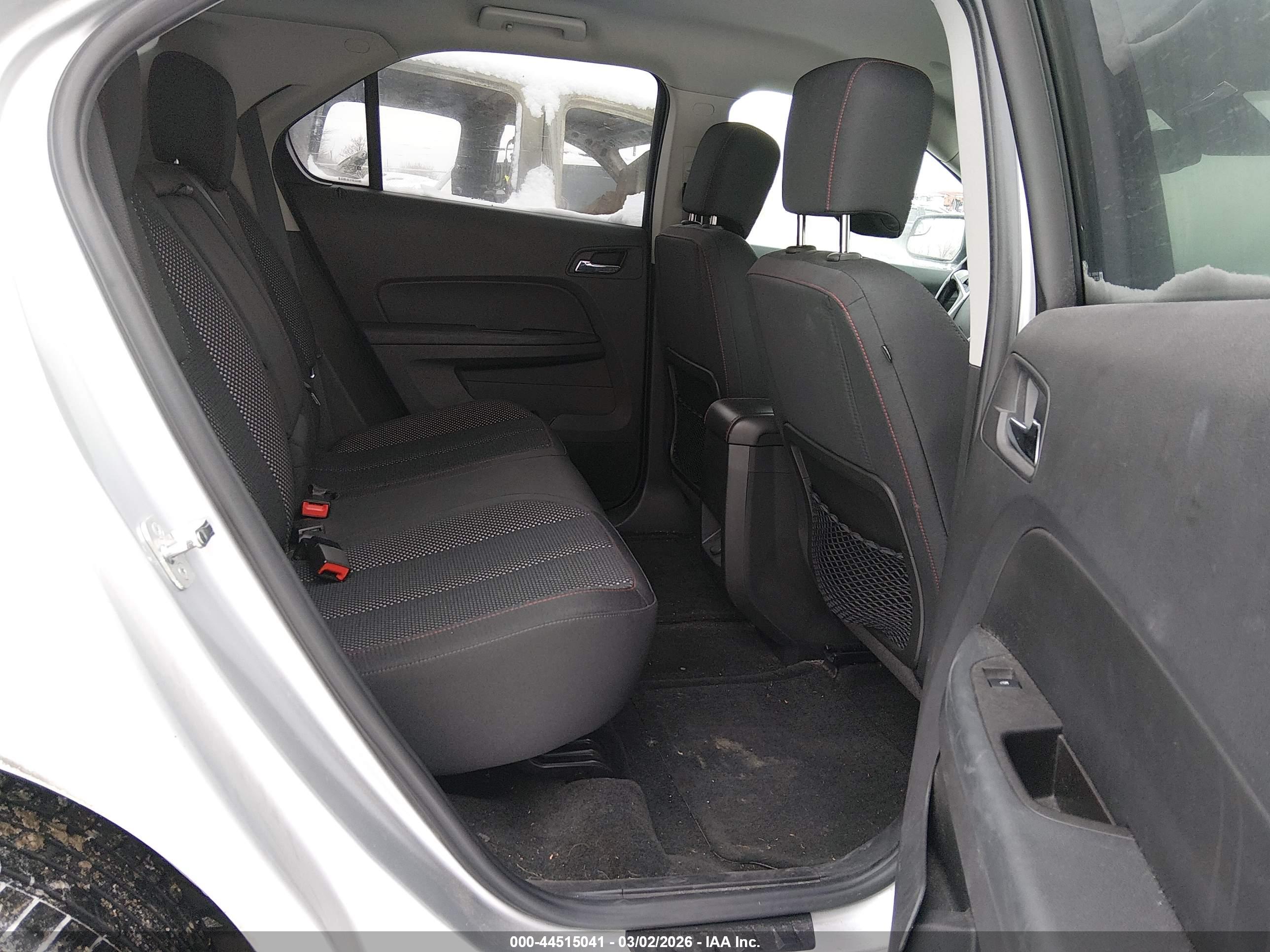CHEVROLET EQUINOX image 8