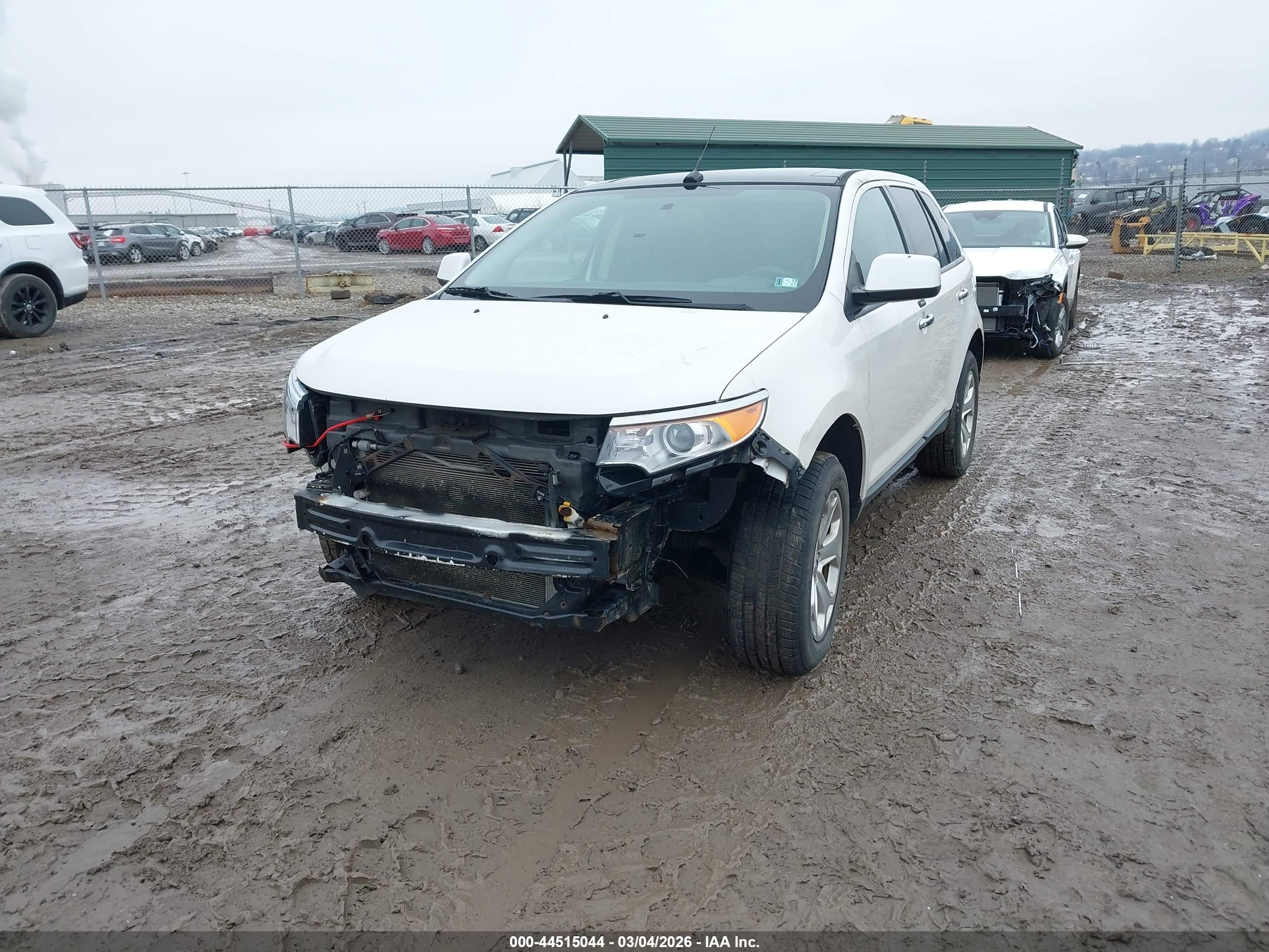 FORD EDGE image 2
