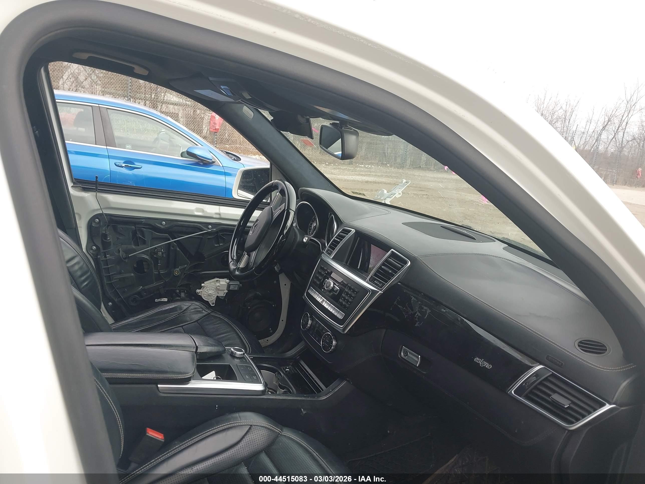 MERCEDES-BENZ GL image 5