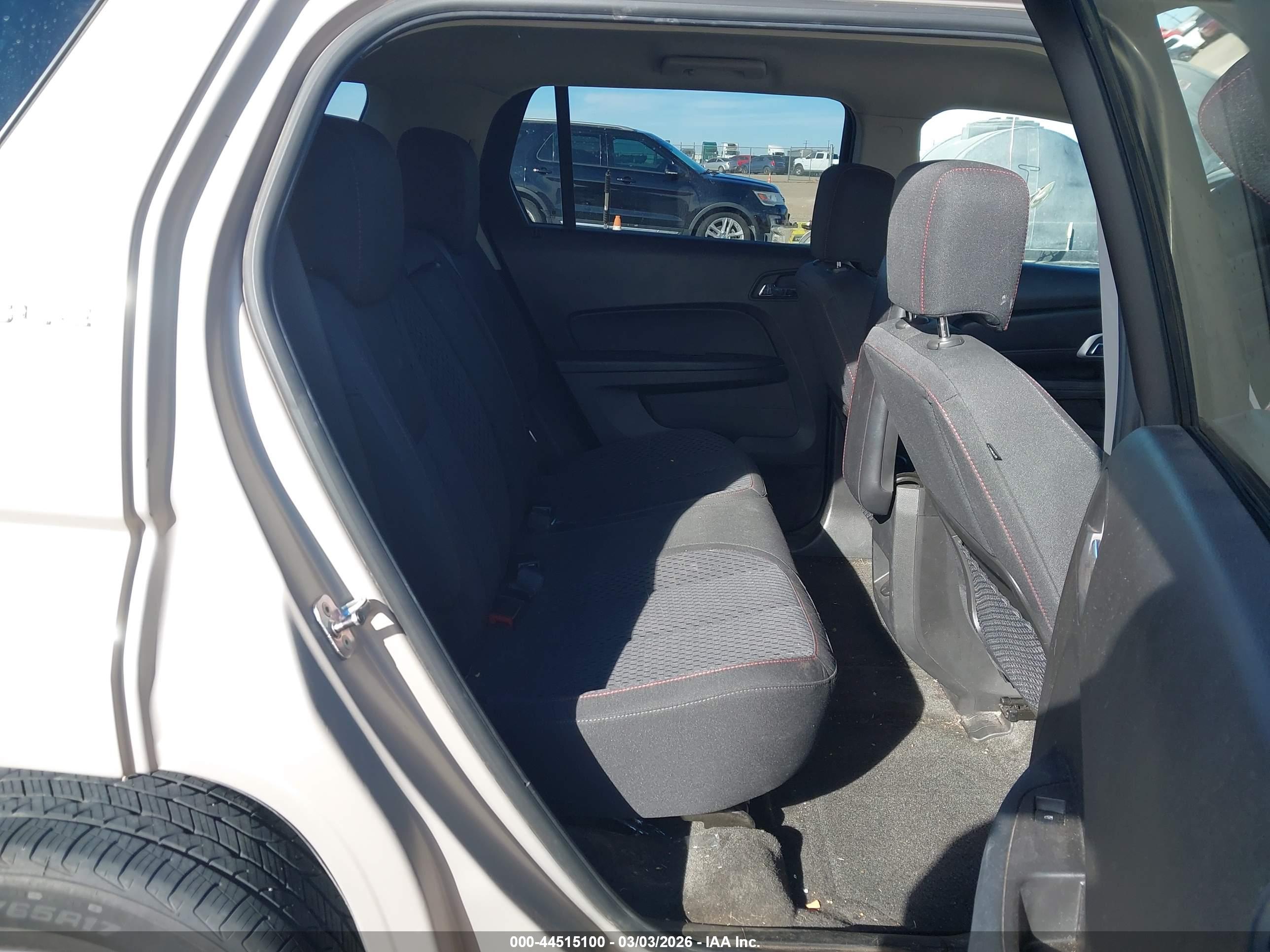 GMC TERRAIN image 8