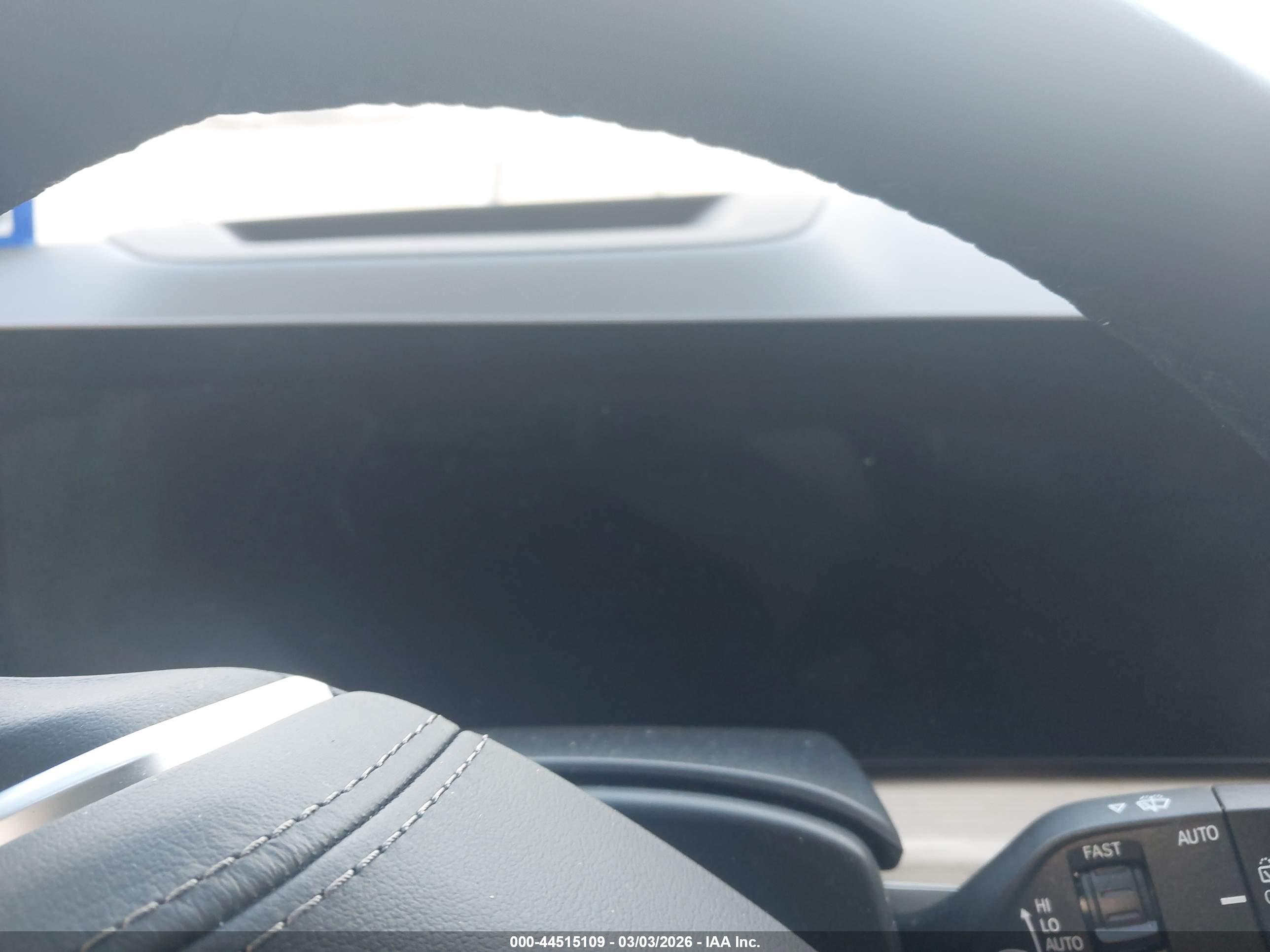 BMW X7 image 7
