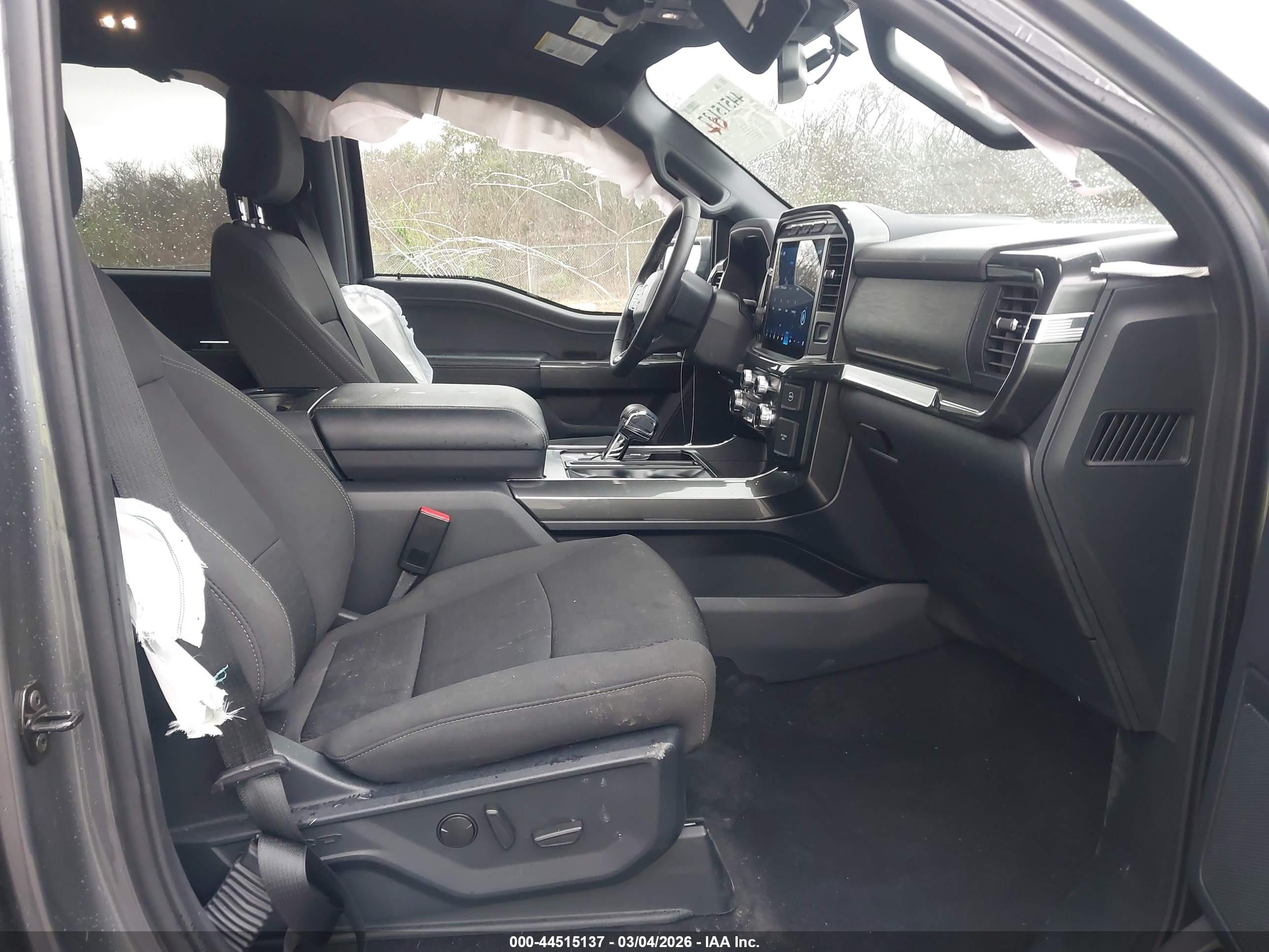 FORD F-150 image 8